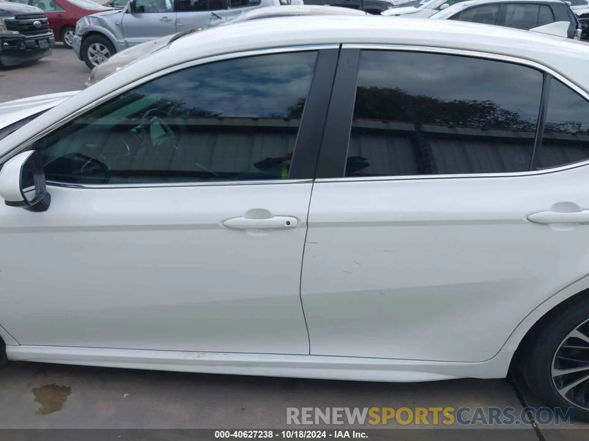 14 fotografías del automóvil dañado 4T1B11HK3KU695728 TOYOTA CAMRY 2019