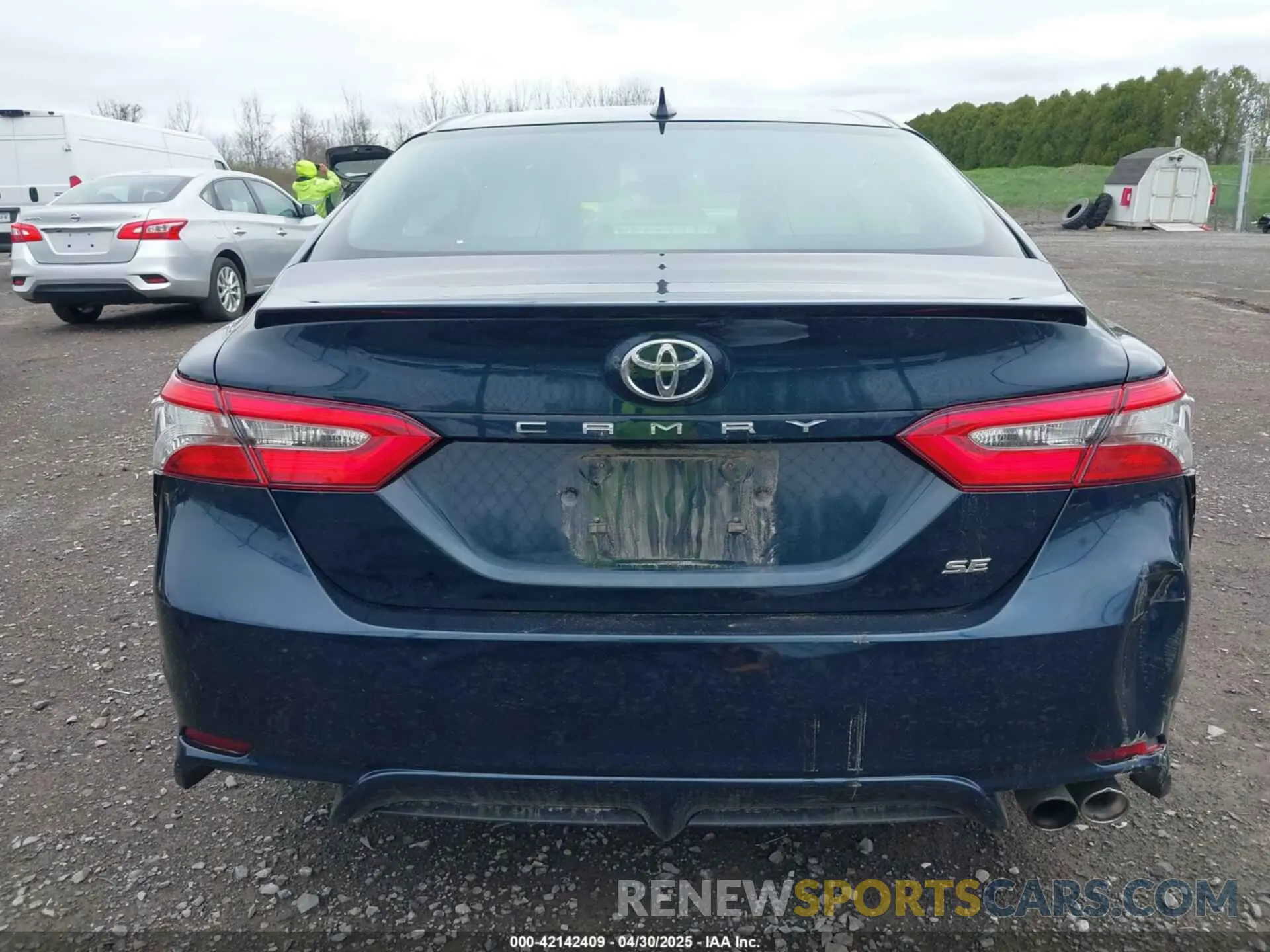 17 fotografías del automóvil dañado 4T1B11HK3KU702368 TOYOTA CAMRY 2019