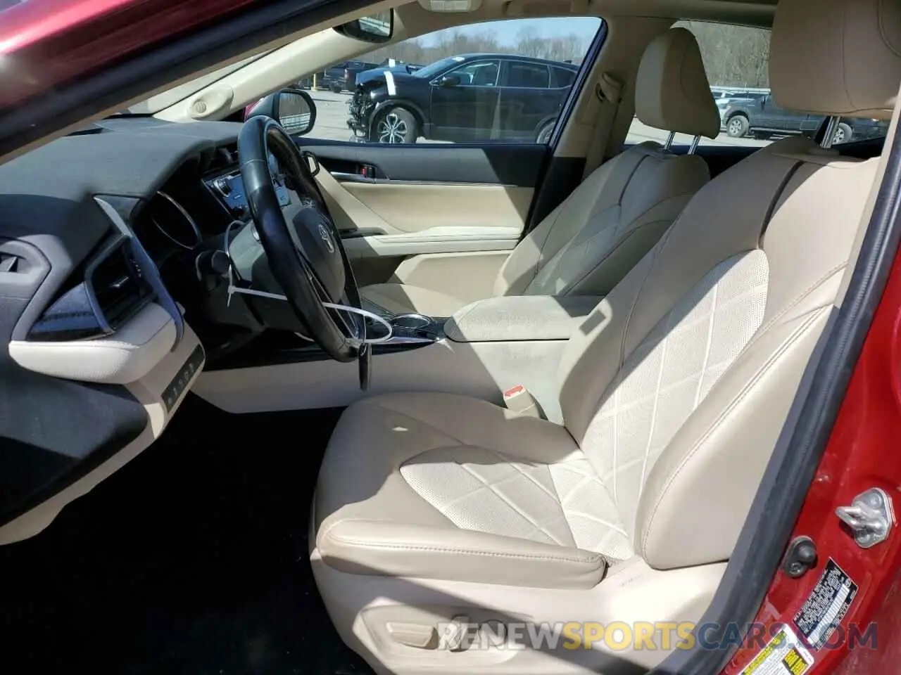 7 fotografías del automóvil dañado 4T1B11HK3KU704167 TOYOTA CAMRY 2019