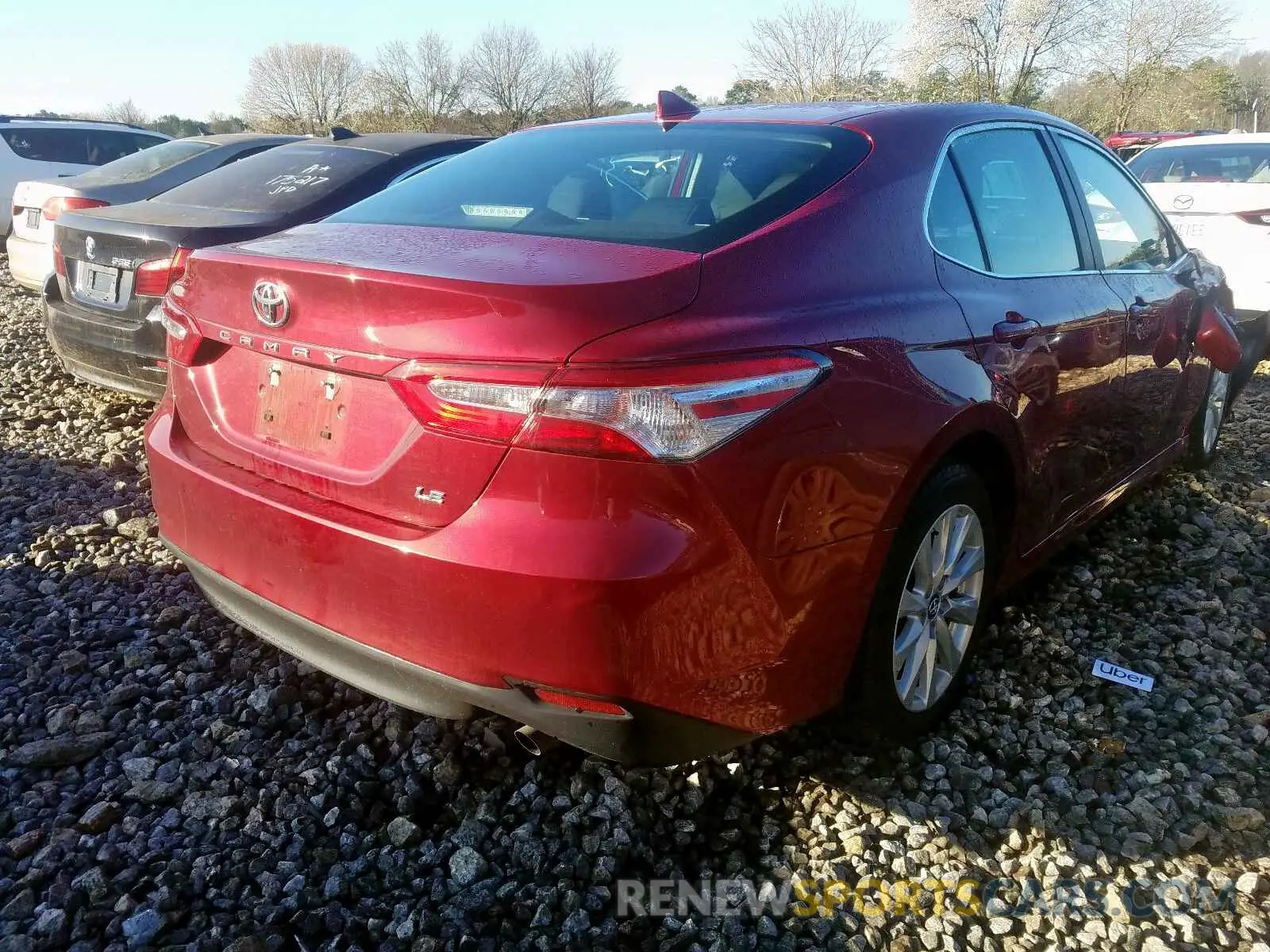 4 fotografías del automóvil dañado 4T1B11HK3KU705450 TOYOTA CAMRY 2019
