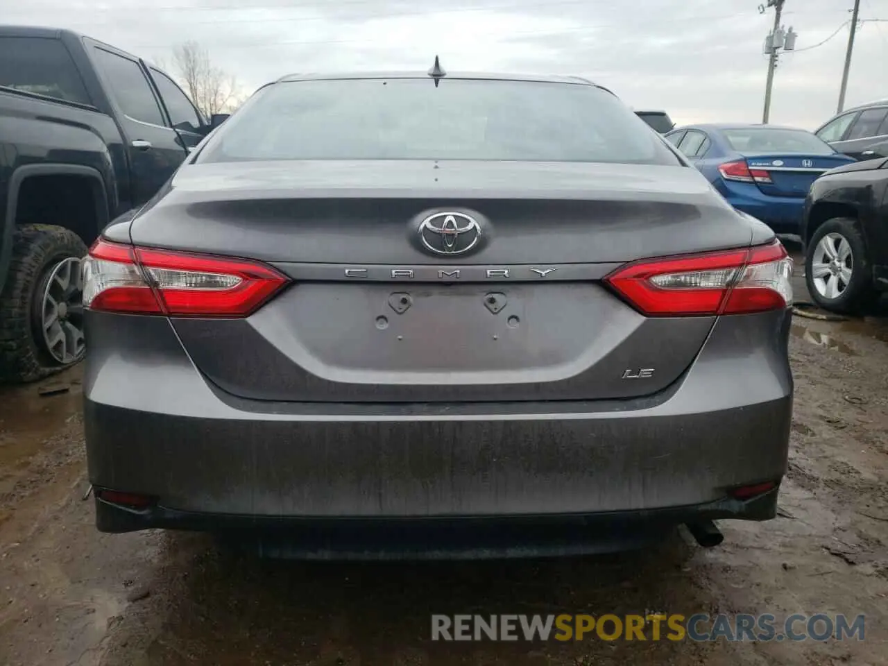 6 fotografías del automóvil dañado 4T1B11HK3KU710468 TOYOTA CAMRY 2019