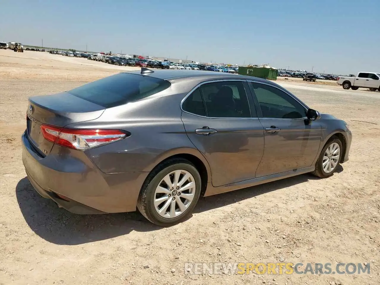 3 fotografías del automóvil dañado 4T1B11HK3KU711250 TOYOTA CAMRY 2019
