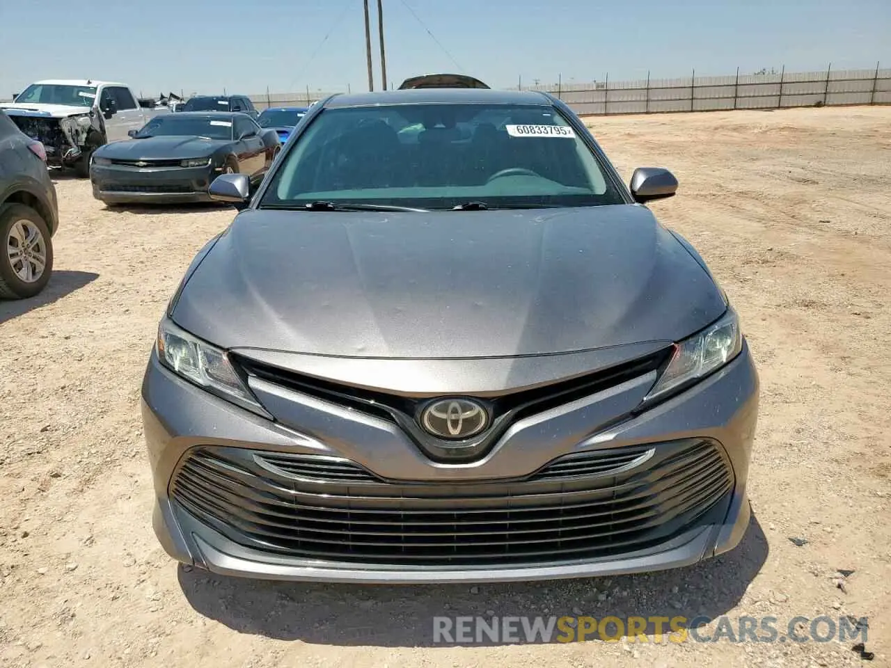 5 fotografías del automóvil dañado 4T1B11HK3KU711250 TOYOTA CAMRY 2019