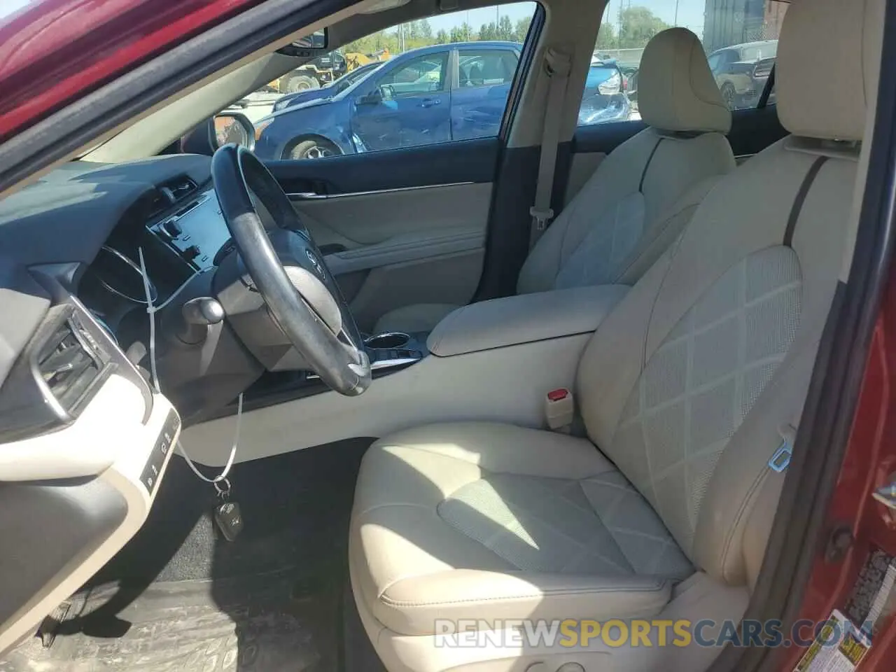 7 fotografías del automóvil dañado 4T1B11HK3KU718604 TOYOTA CAMRY 2019
