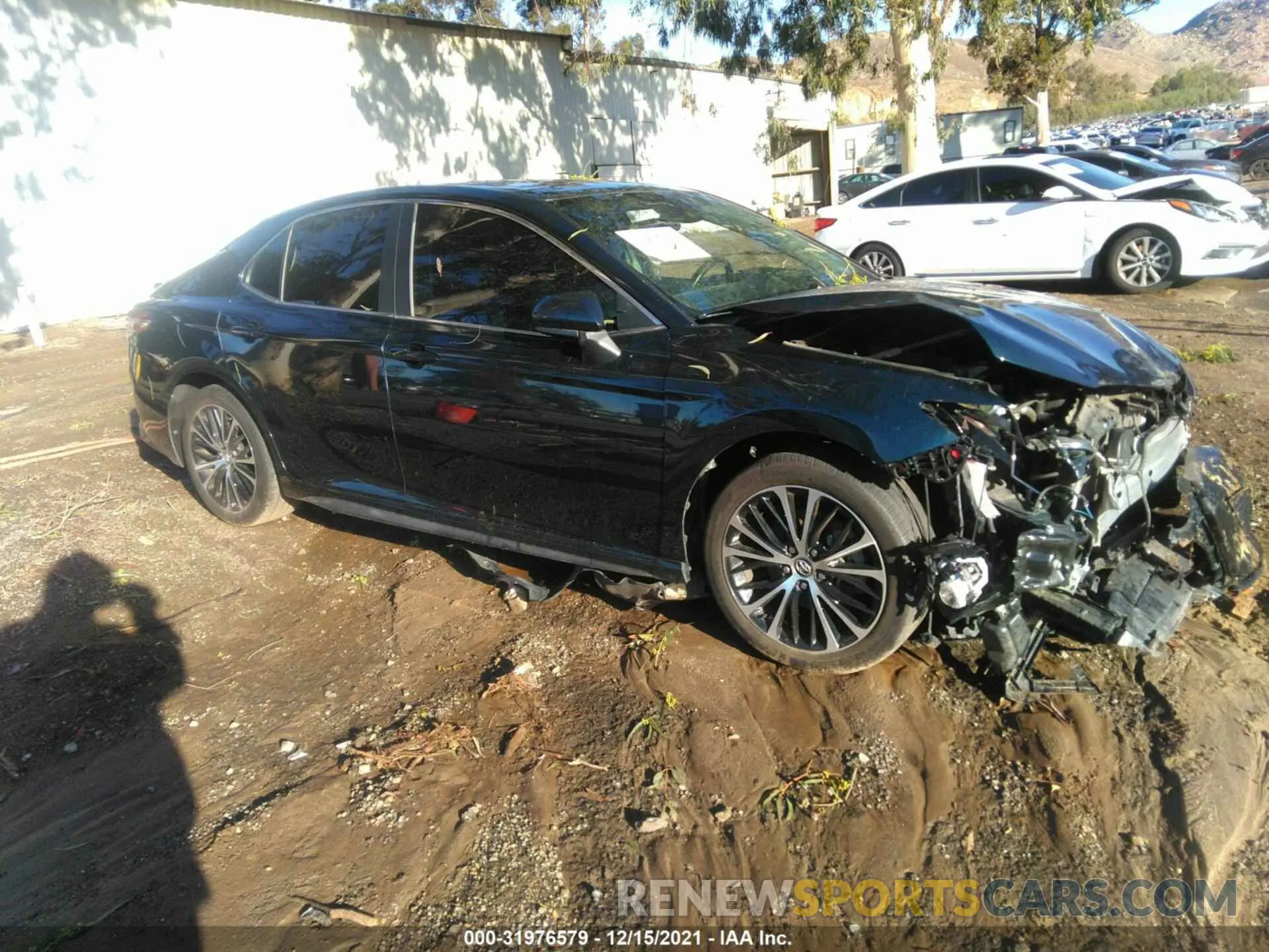1 fotografías del automóvil dañado 4T1B11HK3KU744670 TOYOTA CAMRY 2019