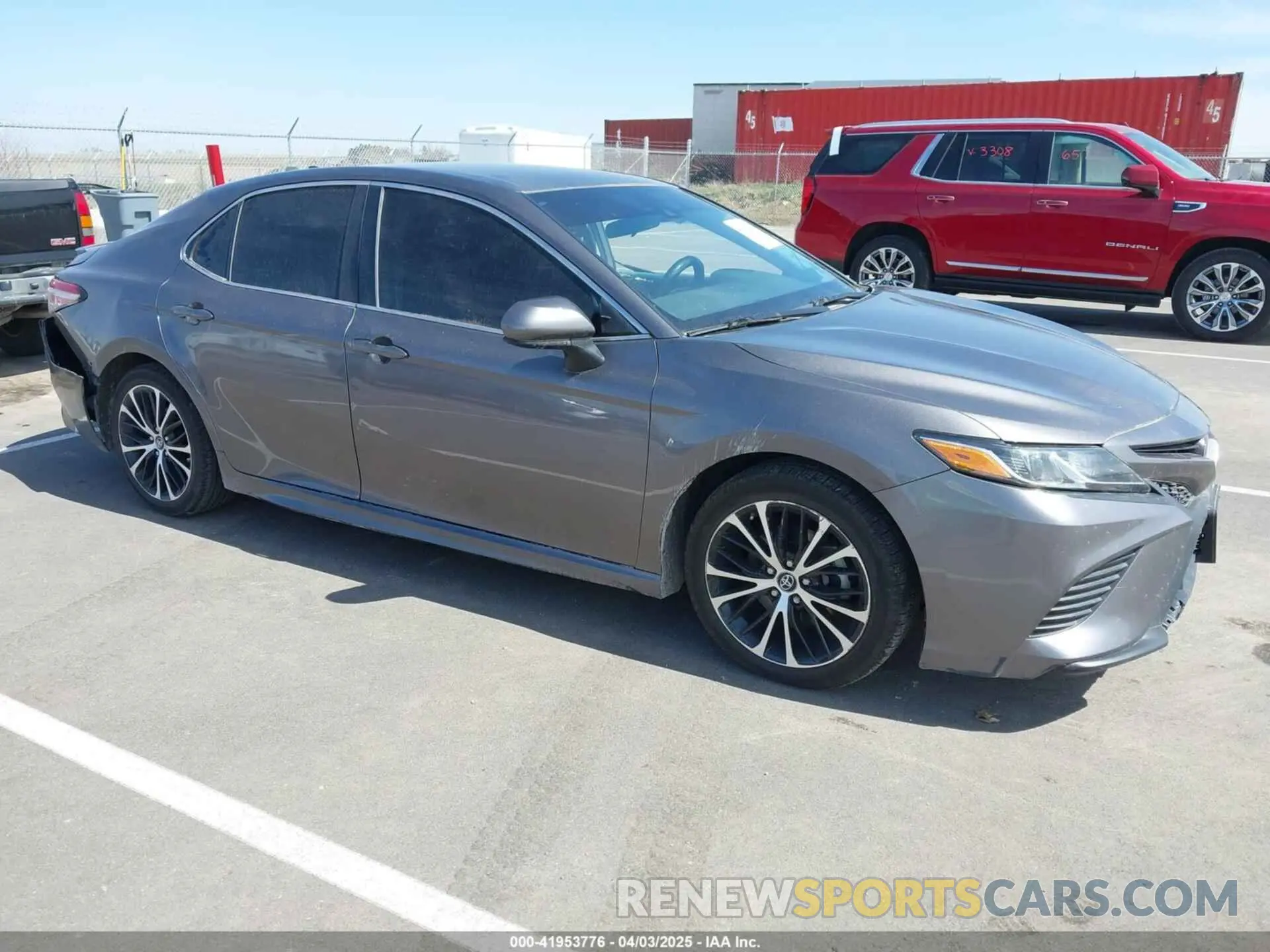 1 fotografías del automóvil dañado 4T1B11HK3KU747018 TOYOTA CAMRY 2019