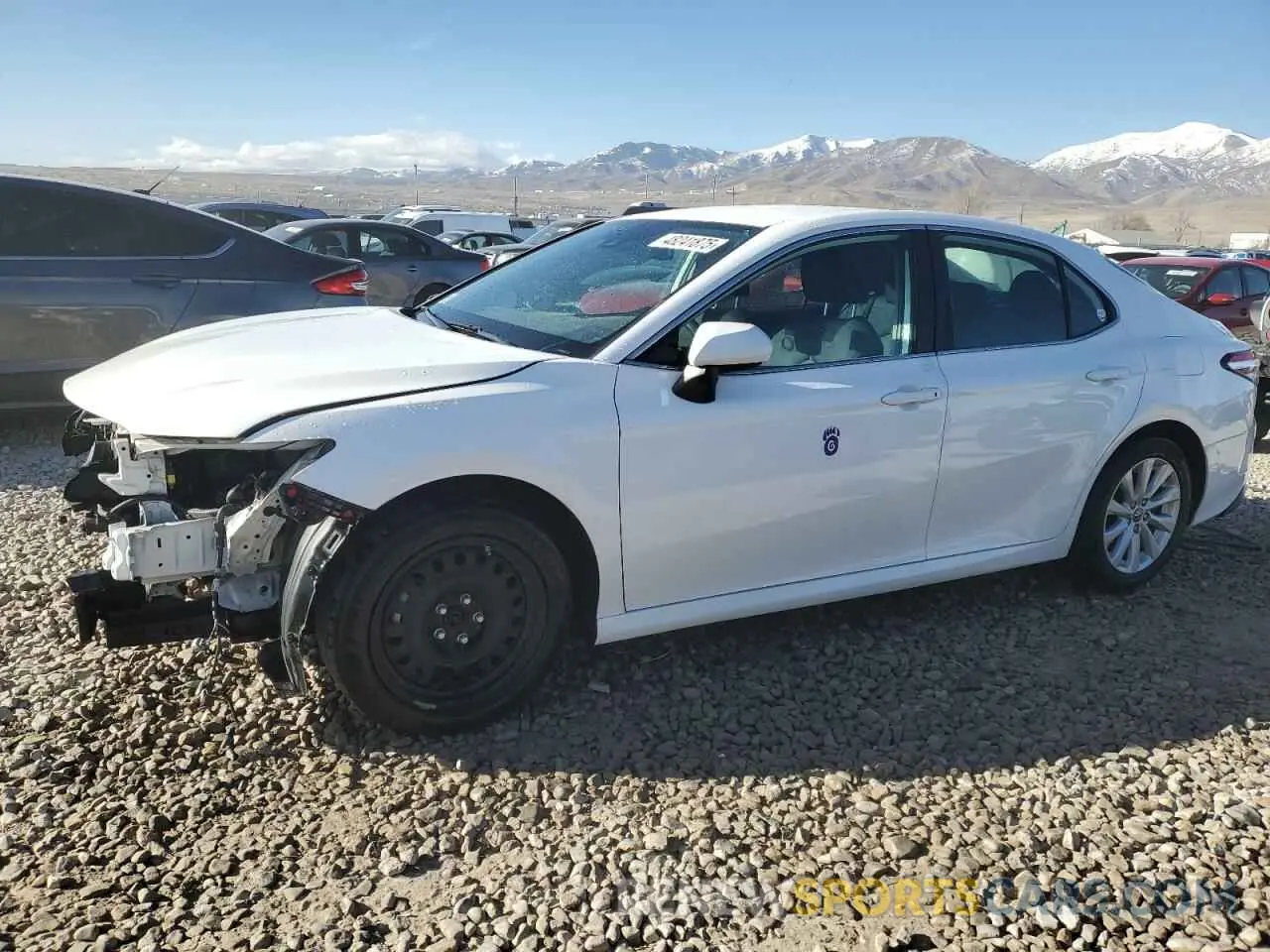 1 fotografías del automóvil dañado 4T1B11HK3KU759069 TOYOTA CAMRY 2019