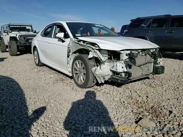 14 fotografías del automóvil dañado 4T1B11HK3KU759069 TOYOTA CAMRY 2019