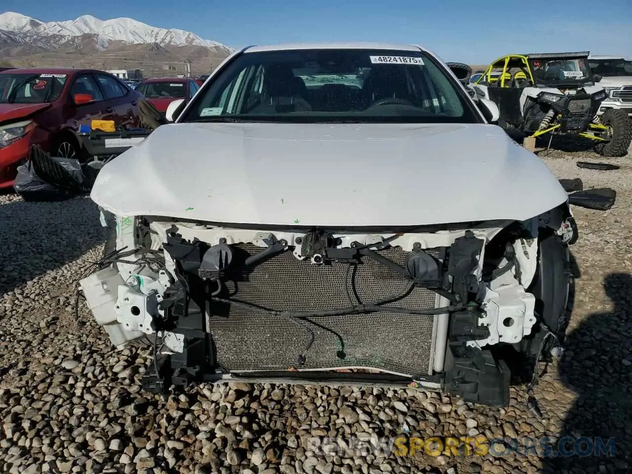 5 fotografías del automóvil dañado 4T1B11HK3KU759069 TOYOTA CAMRY 2019