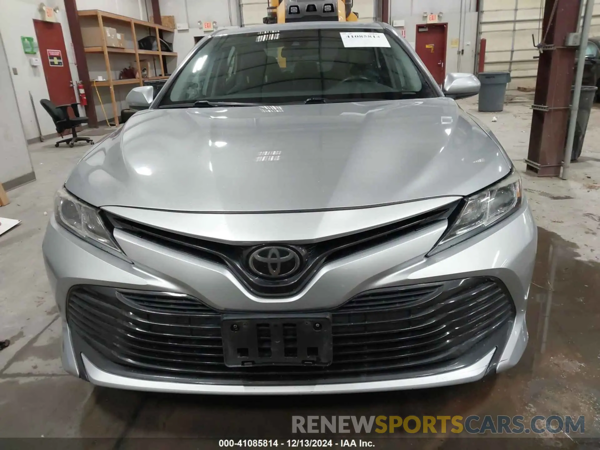 12 fotografías del automóvil dañado 4T1B11HK3KU771268 TOYOTA CAMRY 2019