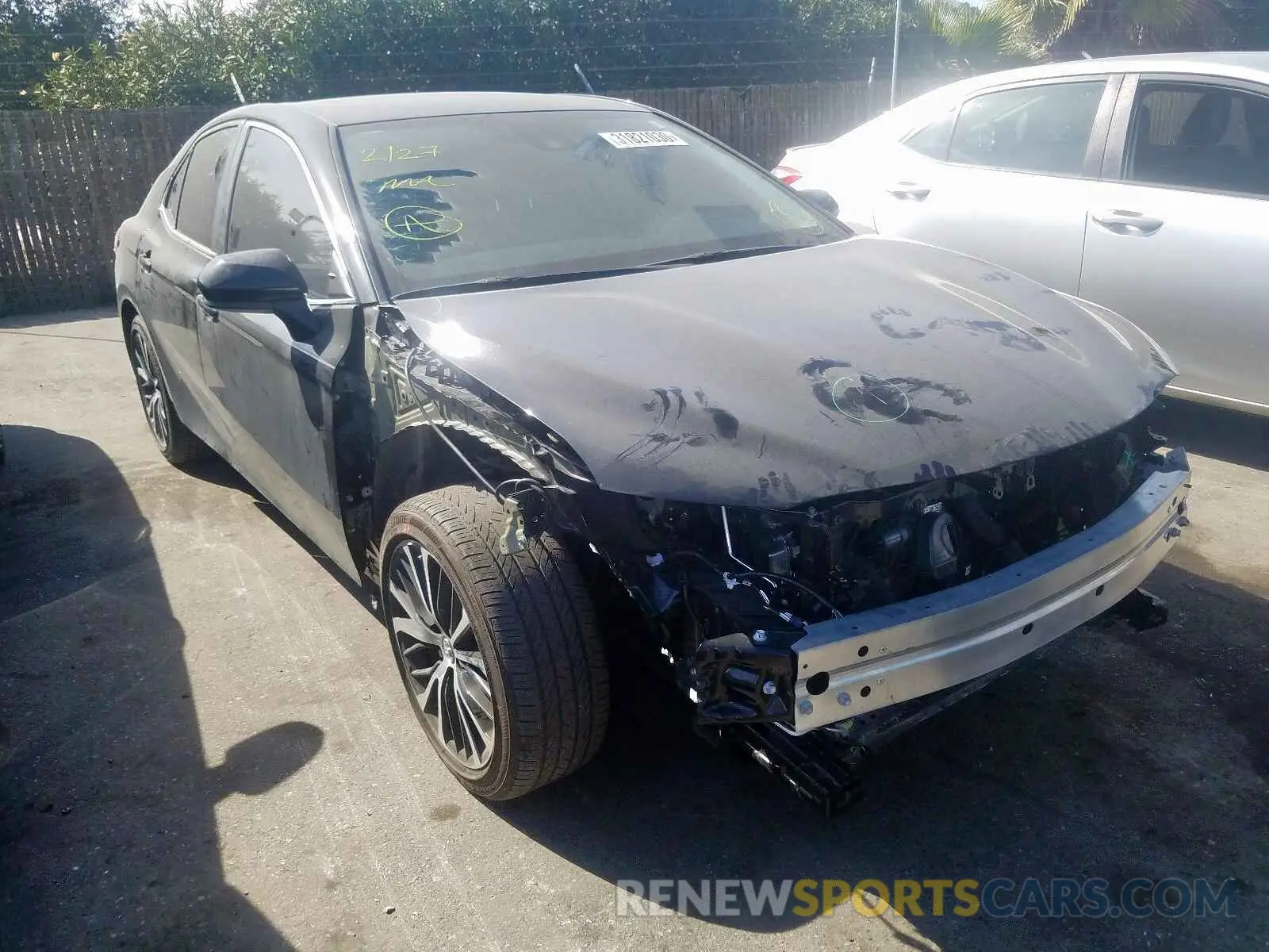 1 fotografías del automóvil dañado 4T1B11HK3KU772372 TOYOTA CAMRY 2019