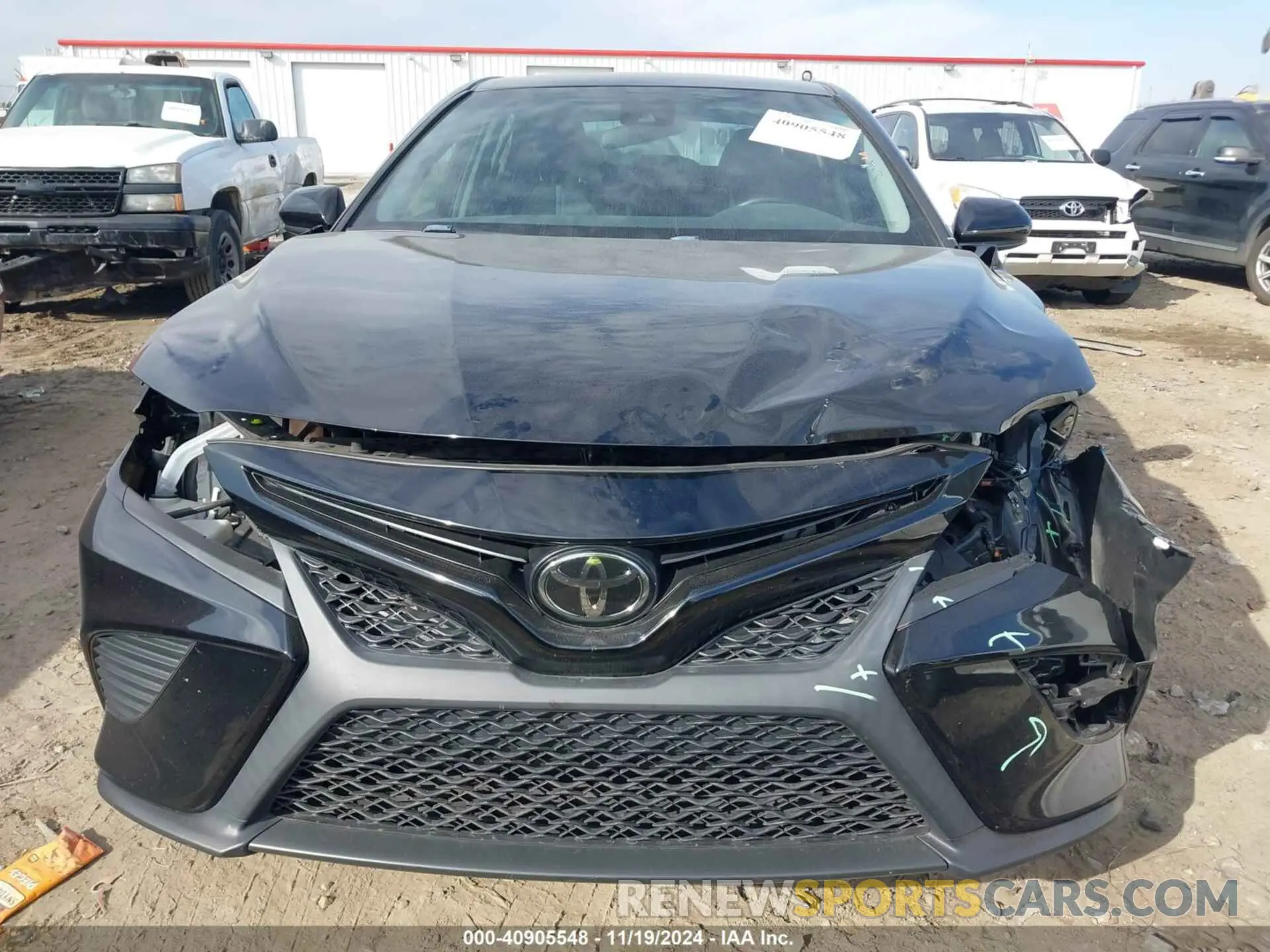13 fotografías del automóvil dañado 4T1B11HK3KU783484 TOYOTA CAMRY 2019