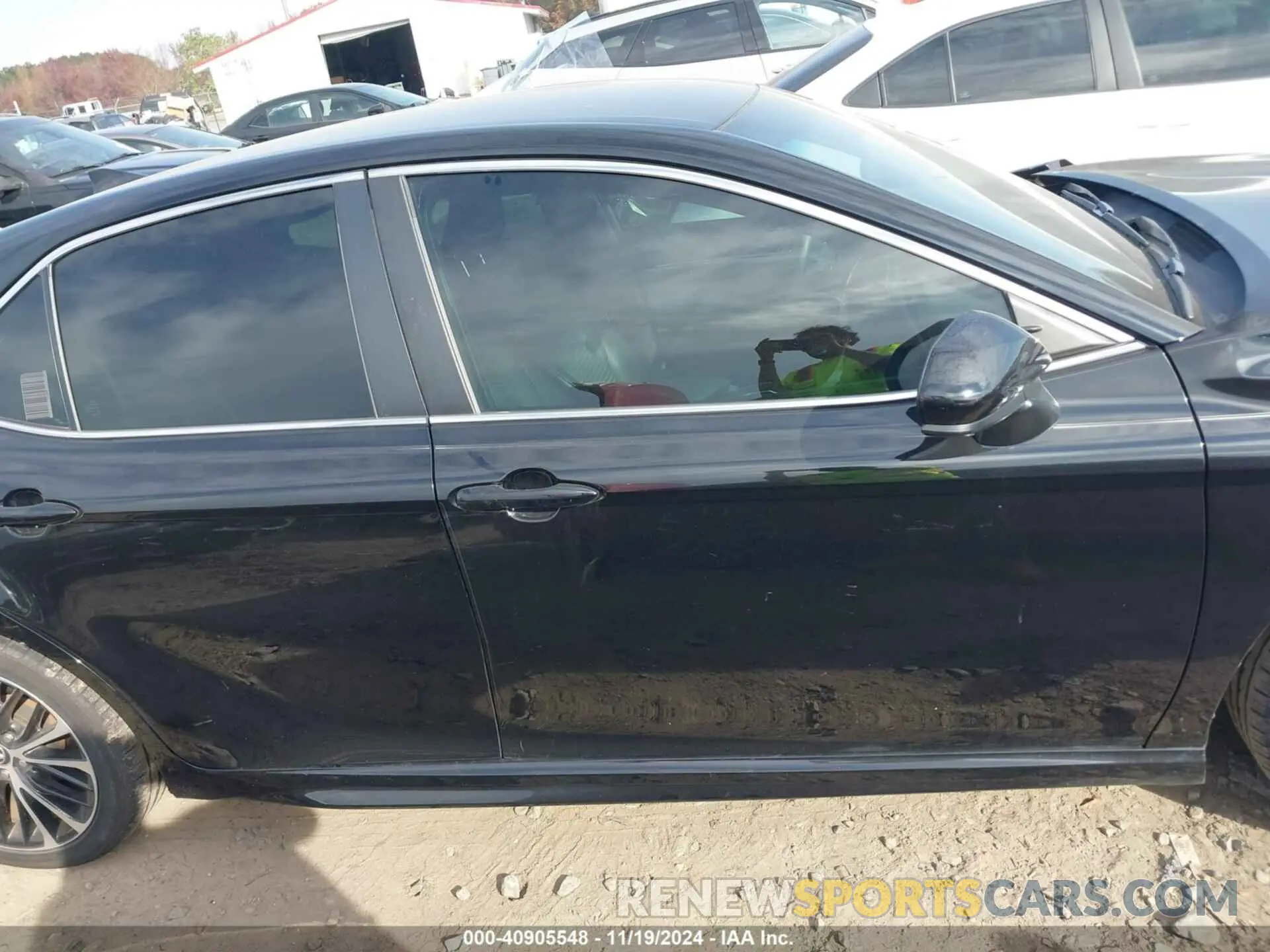 14 fotografías del automóvil dañado 4T1B11HK3KU783484 TOYOTA CAMRY 2019