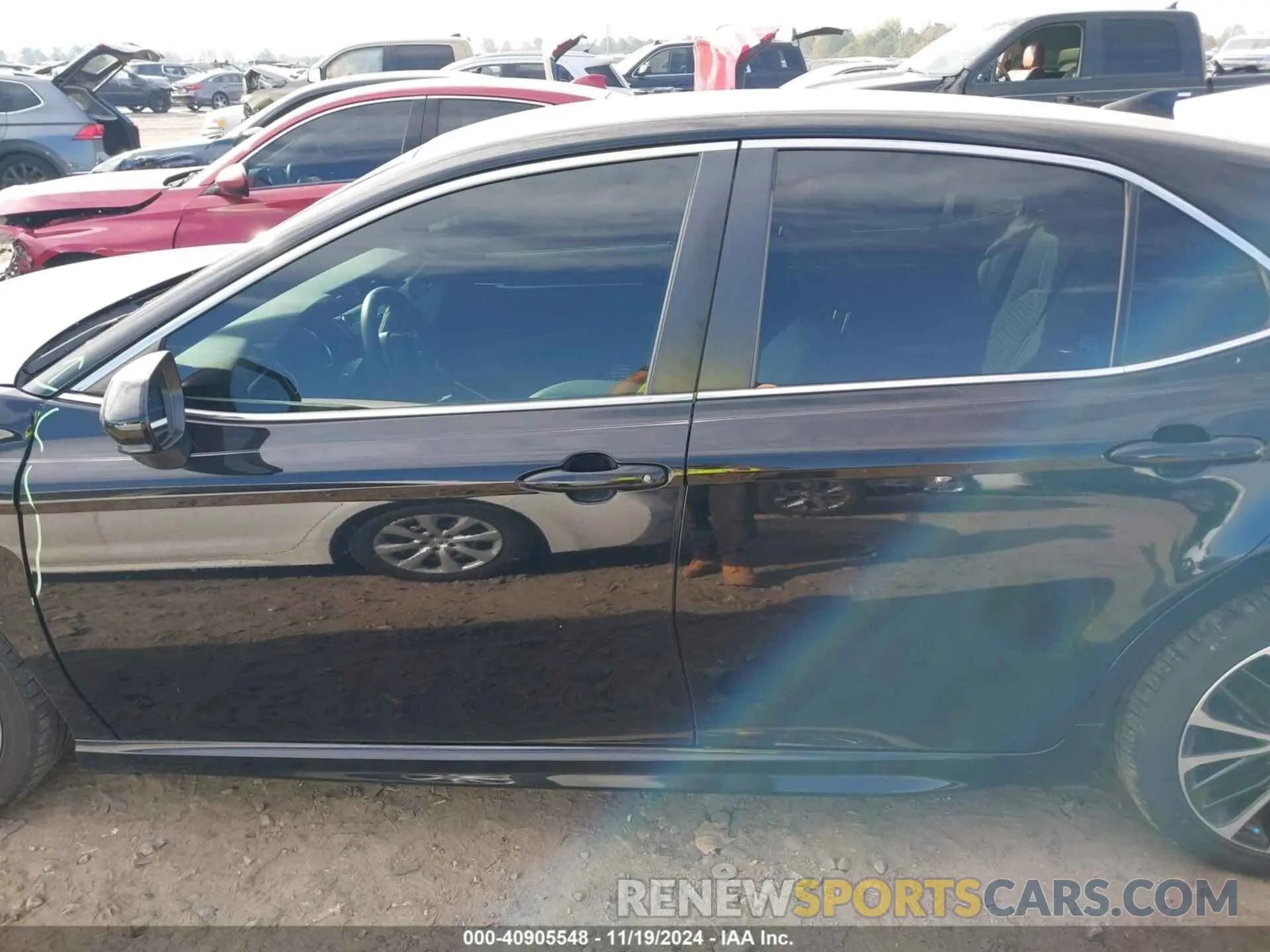15 fotografías del automóvil dañado 4T1B11HK3KU783484 TOYOTA CAMRY 2019