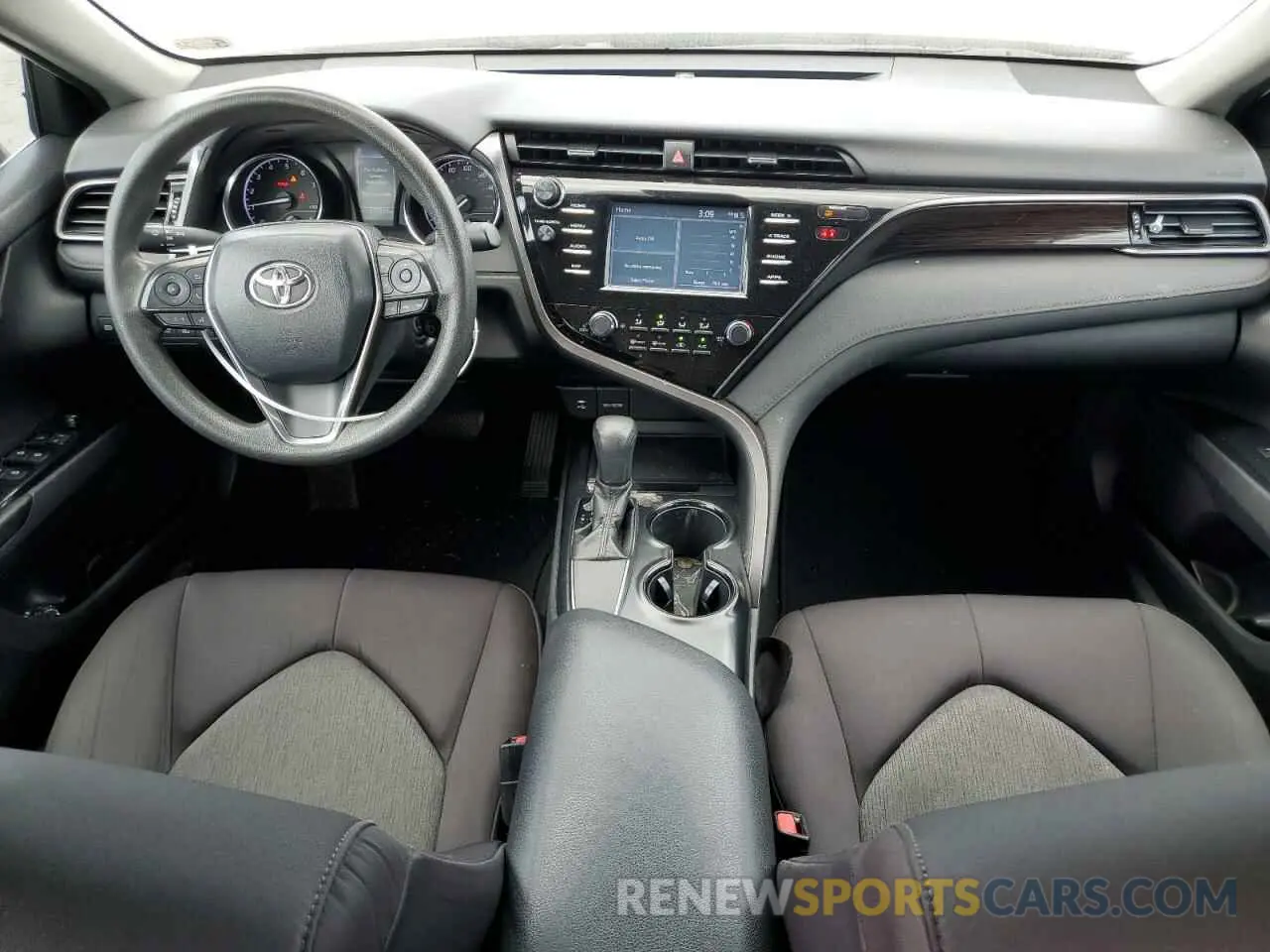 8 fotografías del automóvil dañado 4T1B11HK3KU786952 TOYOTA CAMRY 2019