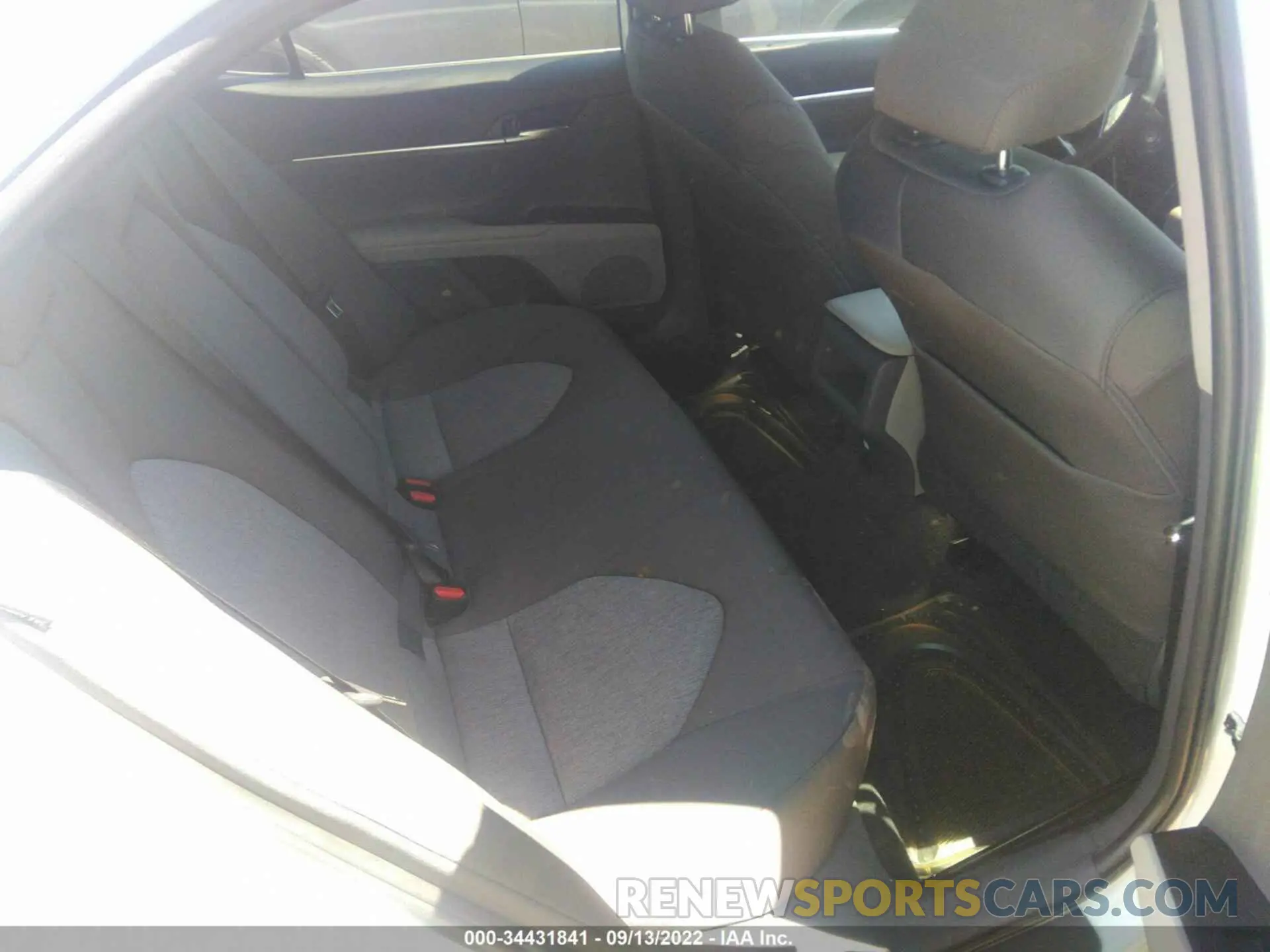 8 fotografías del automóvil dañado 4T1B11HK3KU799877 TOYOTA CAMRY 2019