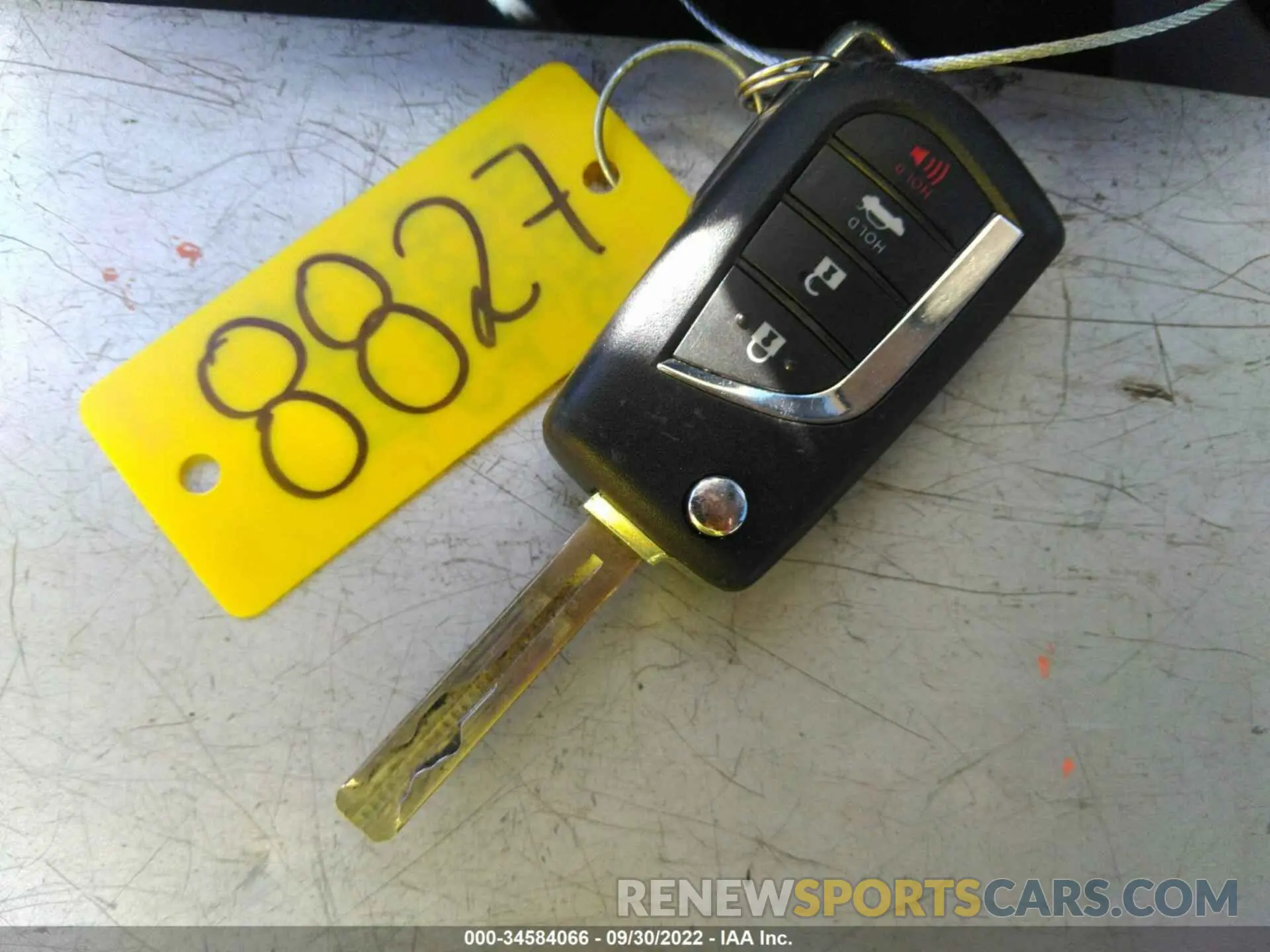 11 fotografías del automóvil dañado 4T1B11HK3KU799944 TOYOTA CAMRY 2019