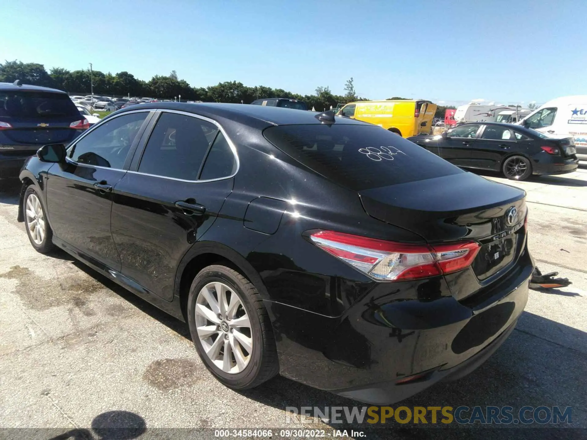 3 fotografías del automóvil dañado 4T1B11HK3KU799944 TOYOTA CAMRY 2019