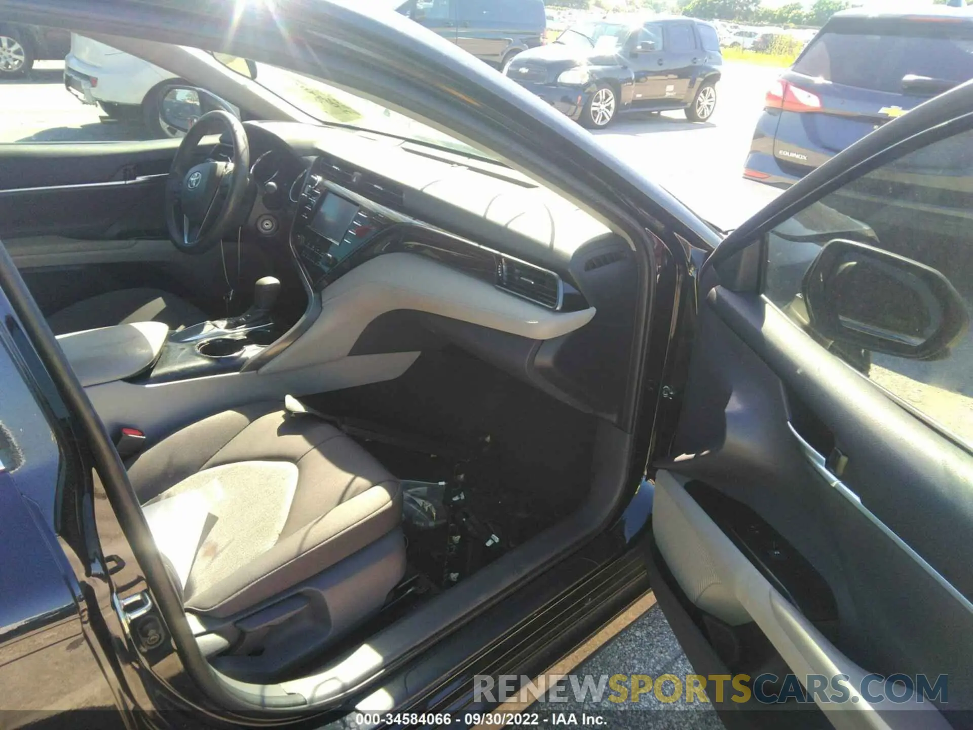 5 fotografías del automóvil dañado 4T1B11HK3KU799944 TOYOTA CAMRY 2019