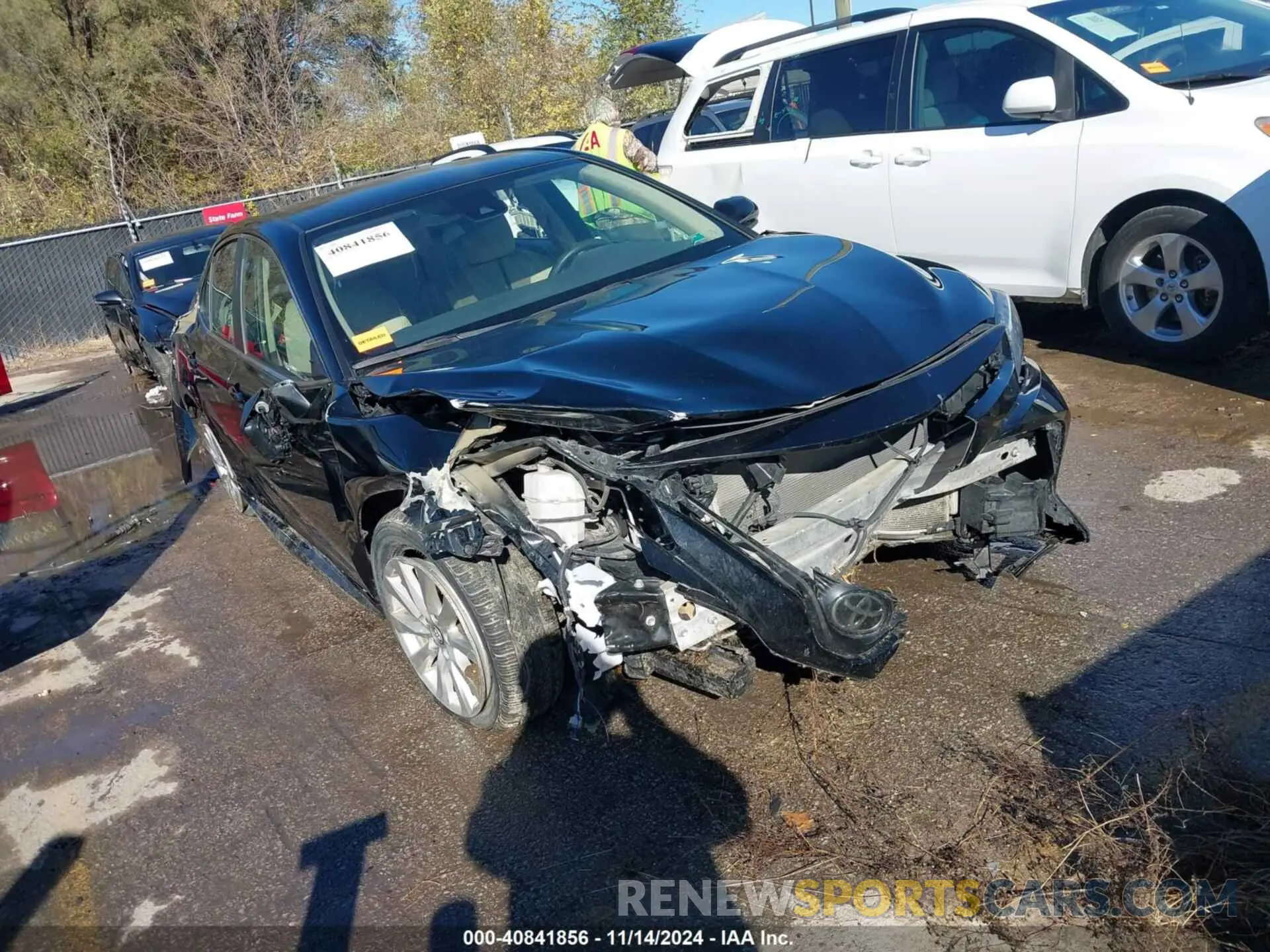 1 fotografías del automóvil dañado 4T1B11HK3KU802258 TOYOTA CAMRY 2019