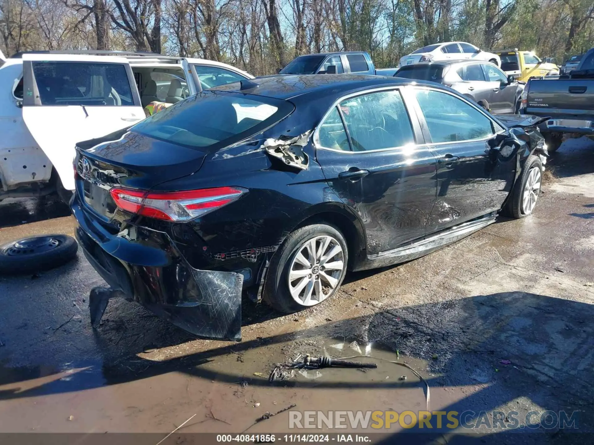 4 fotografías del automóvil dañado 4T1B11HK3KU802258 TOYOTA CAMRY 2019