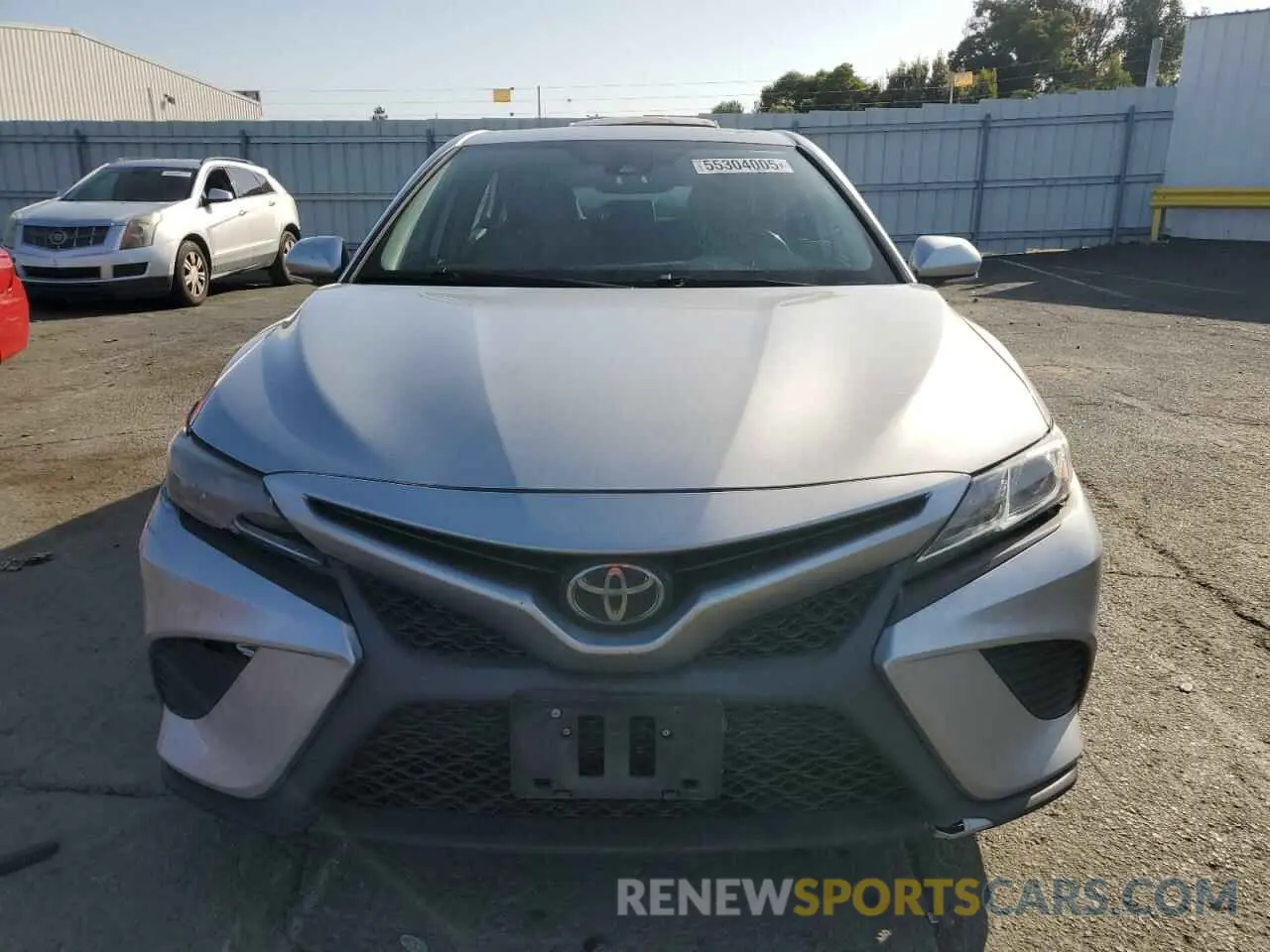 5 fotografías del automóvil dañado 4T1B11HK3KU811123 TOYOTA CAMRY 2019