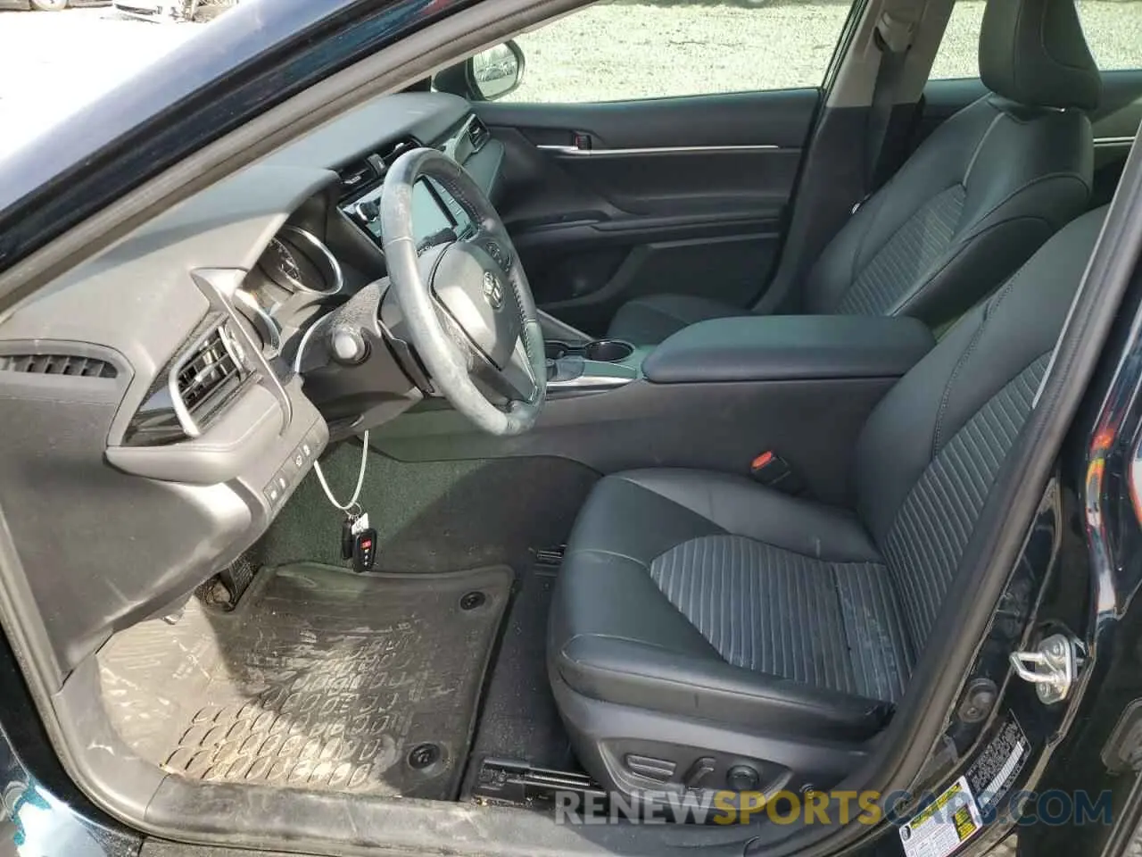 7 fotografías del automóvil dañado 4T1B11HK3KU822509 TOYOTA CAMRY 2019