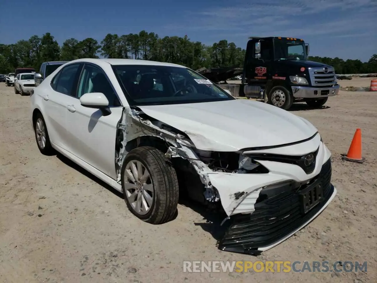 1 fotografías del automóvil dañado 4T1B11HK3KU844882 TOYOTA CAMRY 2019
