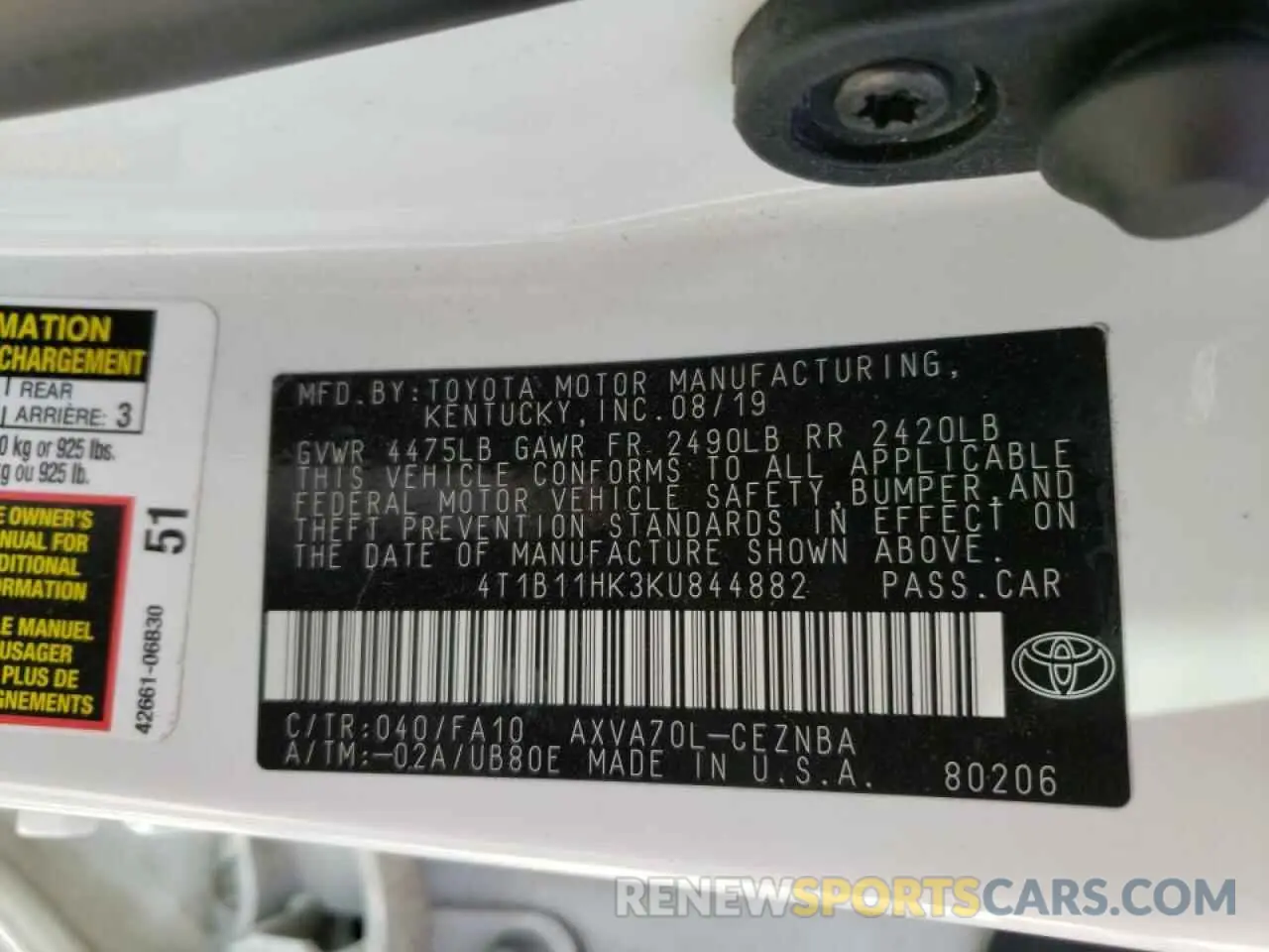 10 fotografías del automóvil dañado 4T1B11HK3KU844882 TOYOTA CAMRY 2019