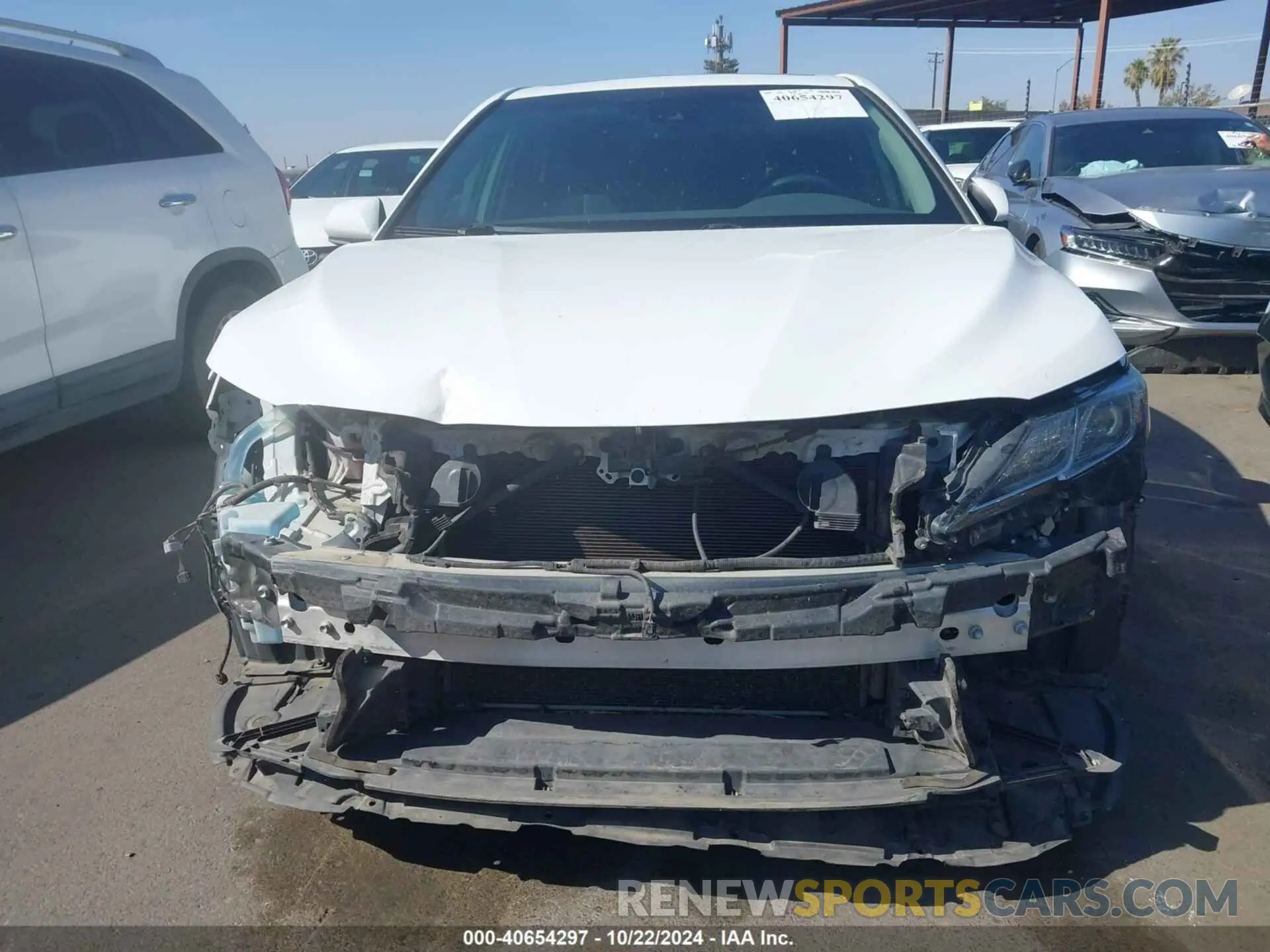 13 fotografías del automóvil dañado 4T1B11HK3KU848348 TOYOTA CAMRY 2019