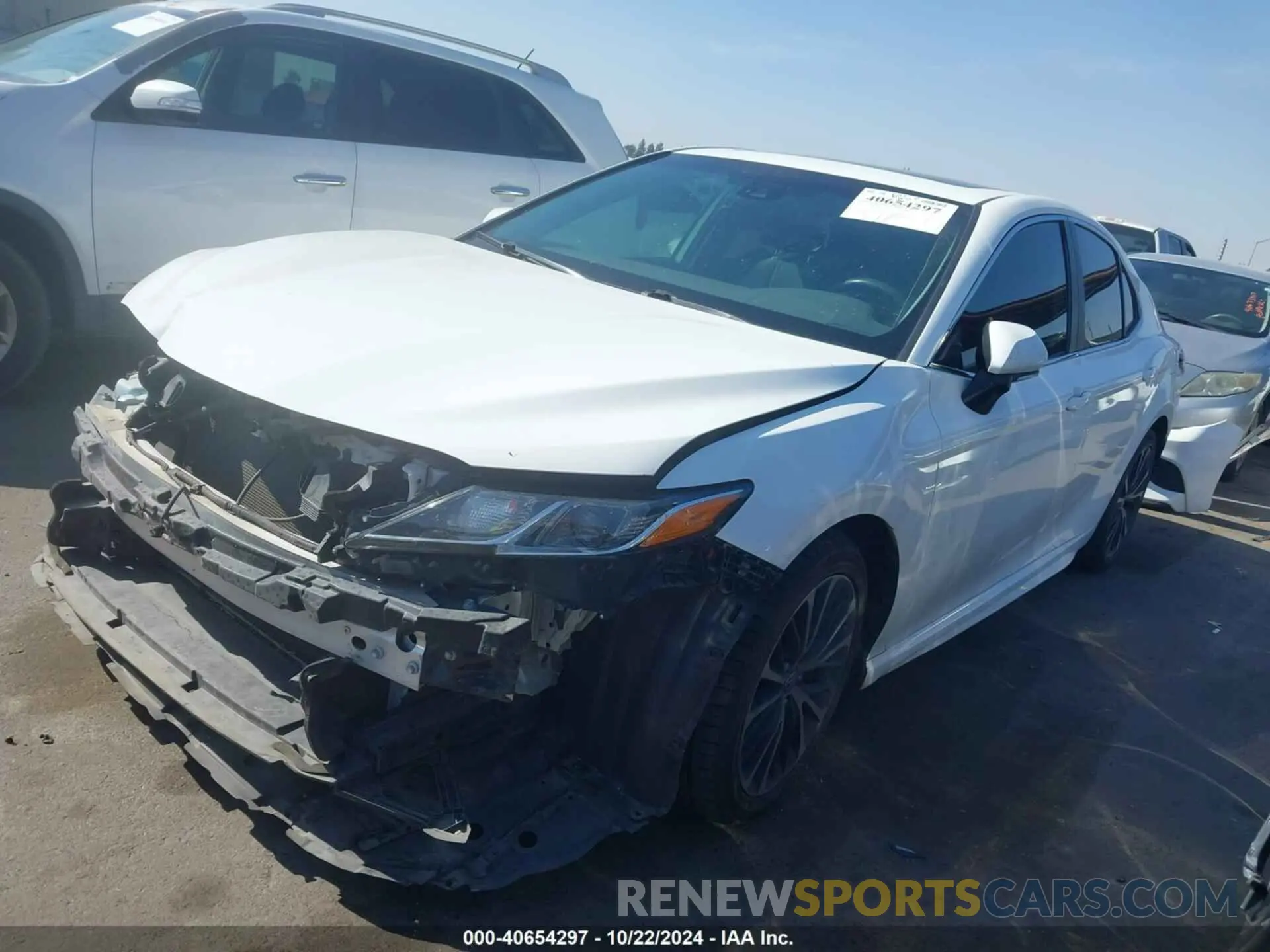 15 fotografías del automóvil dañado 4T1B11HK3KU848348 TOYOTA CAMRY 2019