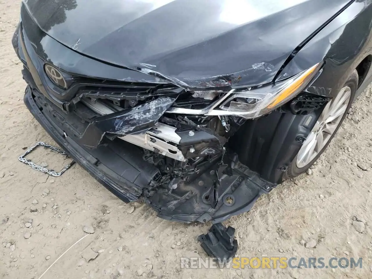 9 fotografías del automóvil dañado 4T1B11HK3KU854201 TOYOTA CAMRY 2019