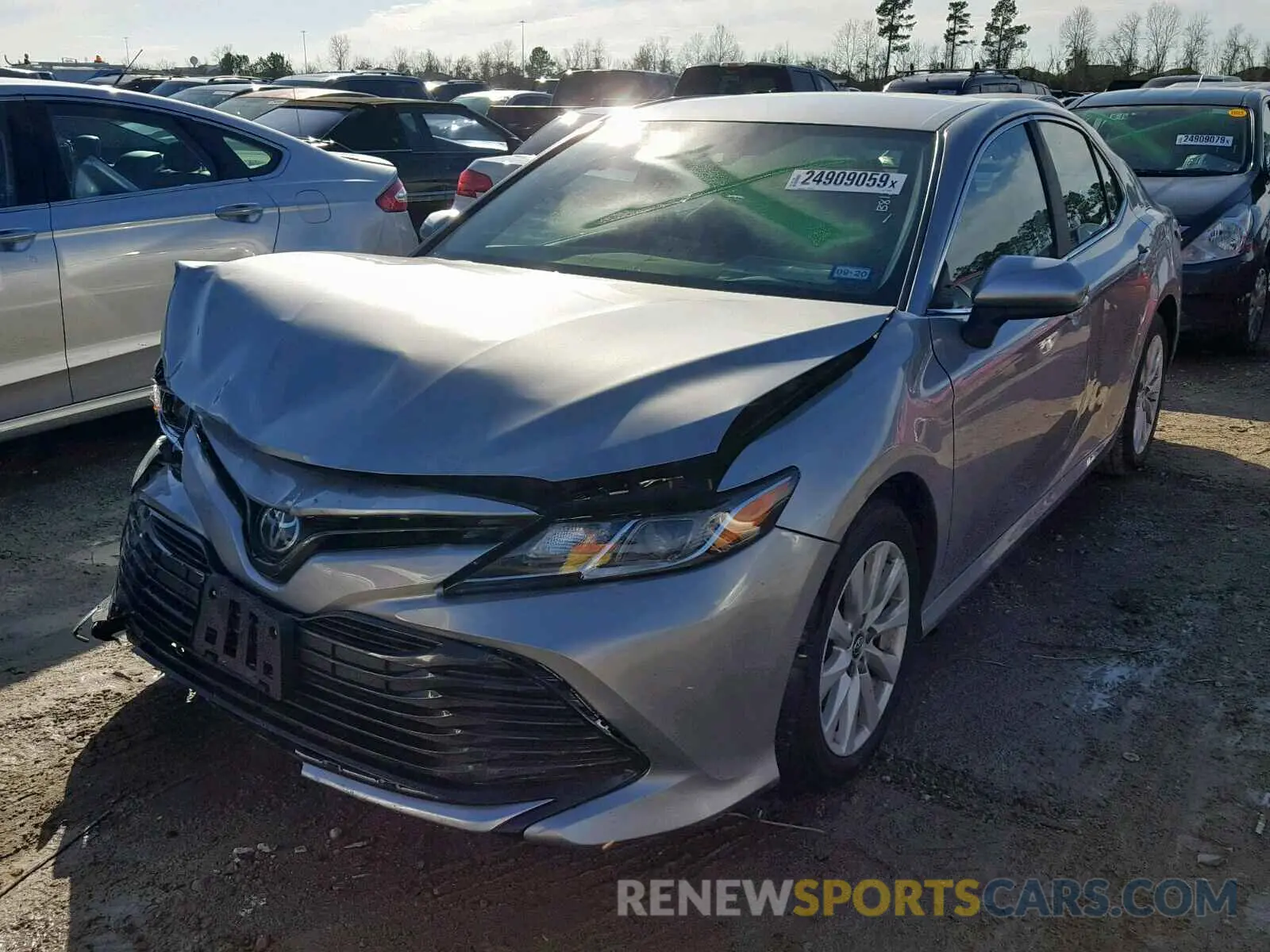 2 fotografías del automóvil dañado 4T1B11HK4KU167941 TOYOTA CAMRY 2019