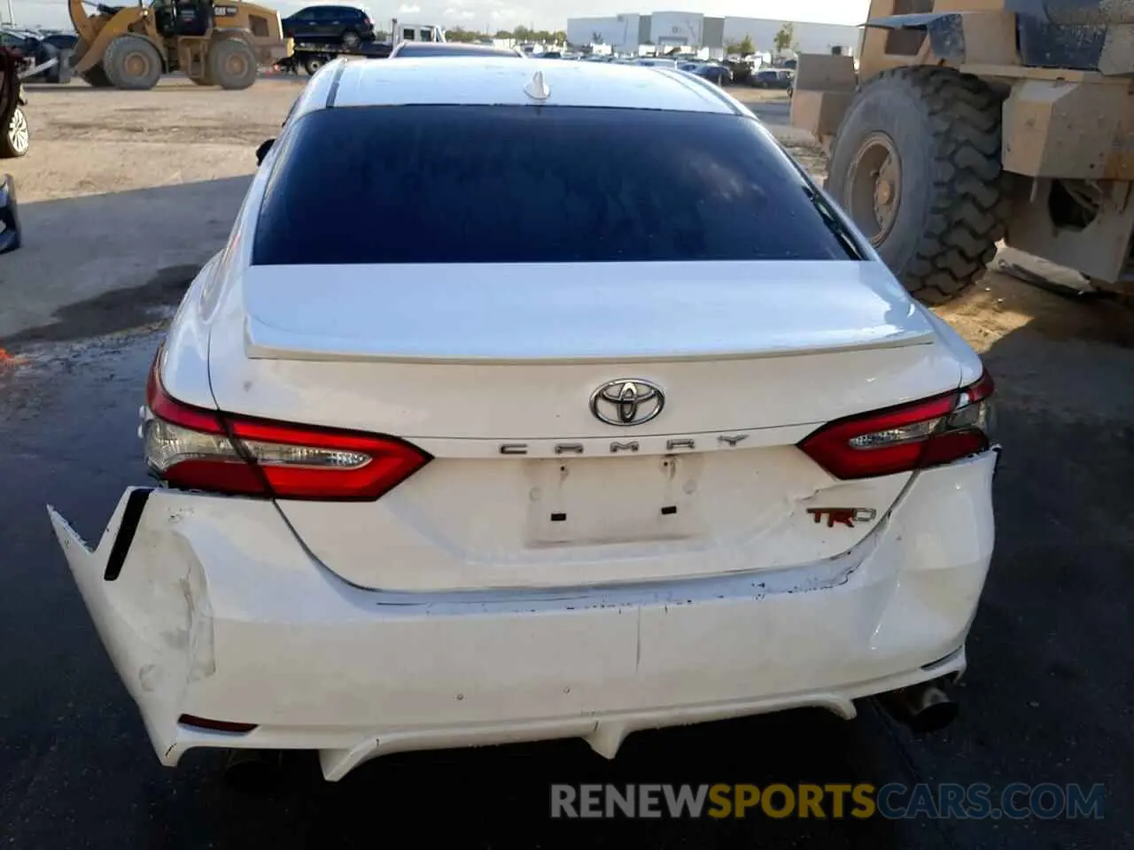 6 fotografías del automóvil dañado 4T1B11HK4KU191933 TOYOTA CAMRY 2019