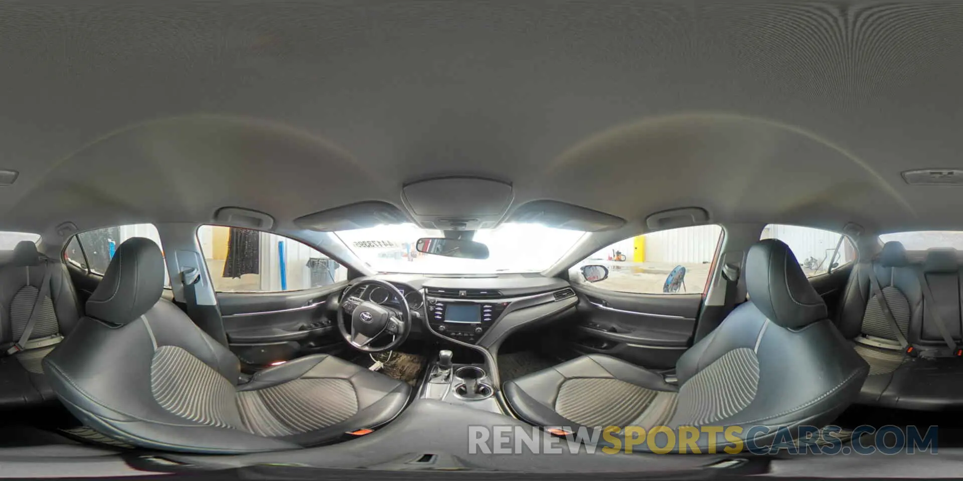 12 fotografías del automóvil dañado 4T1B11HK4KU194637 TOYOTA CAMRY 2019