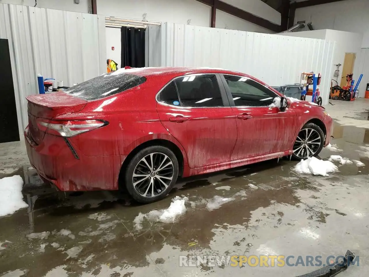 3 fotografías del automóvil dañado 4T1B11HK4KU194637 TOYOTA CAMRY 2019