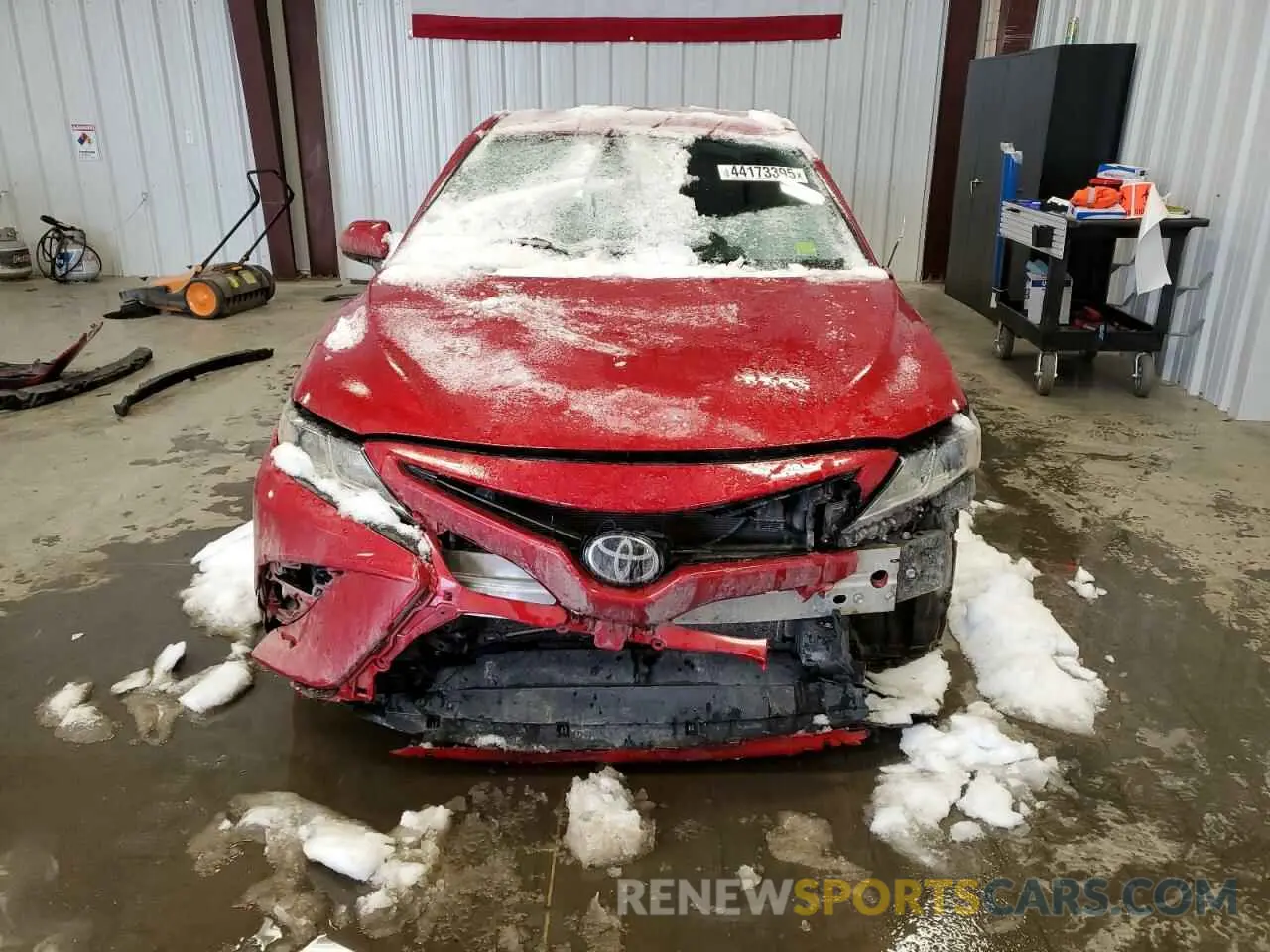 5 fotografías del automóvil dañado 4T1B11HK4KU194637 TOYOTA CAMRY 2019