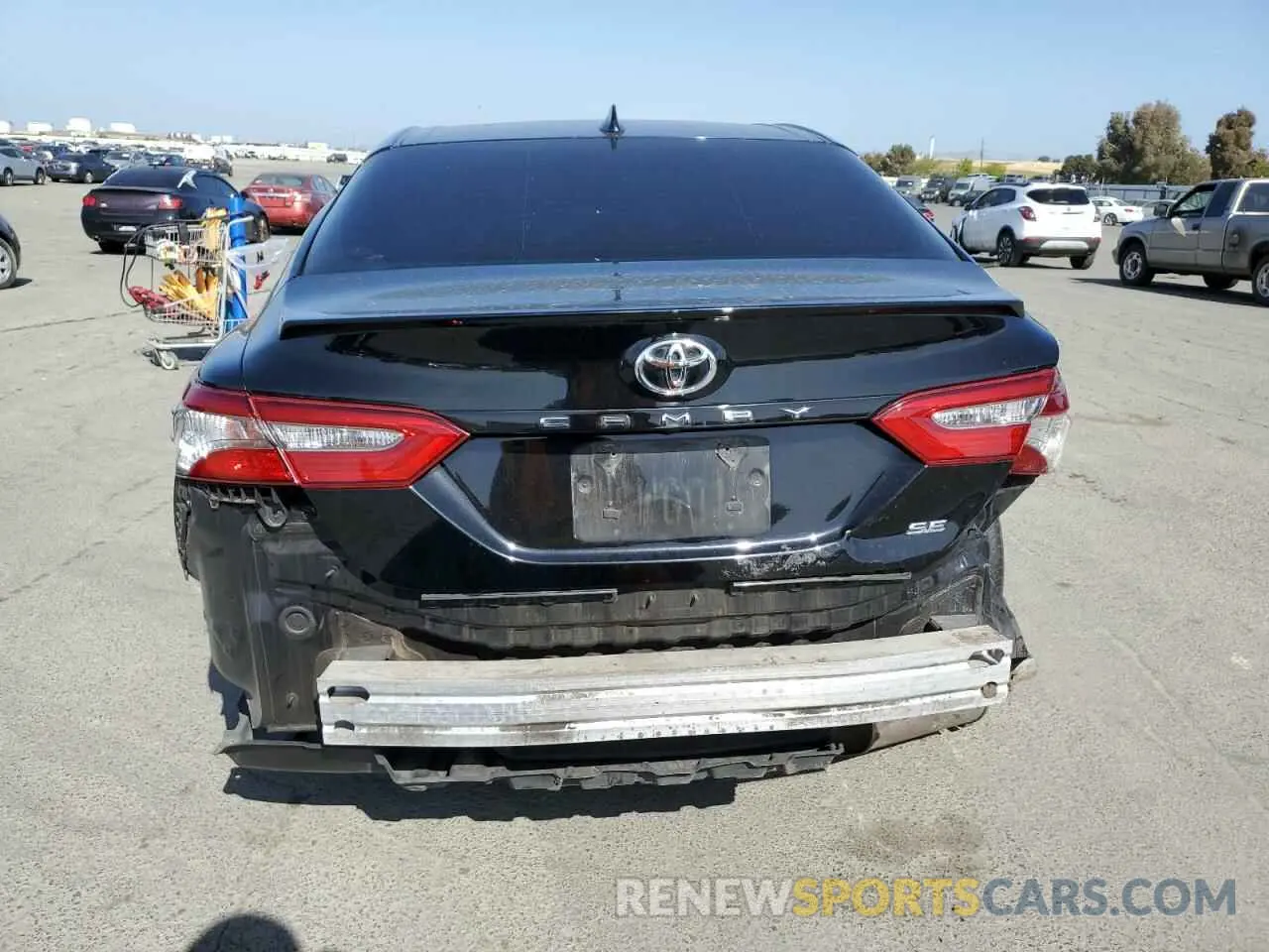 6 fotografías del automóvil dañado 4T1B11HK4KU197067 TOYOTA CAMRY 2019