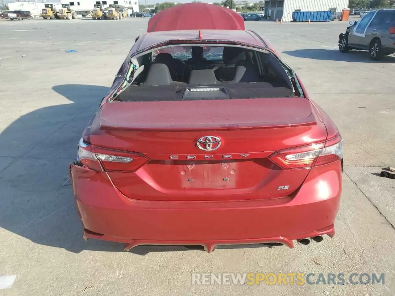 6 fotografías del automóvil dañado 4T1B11HK4KU209301 TOYOTA CAMRY 2019