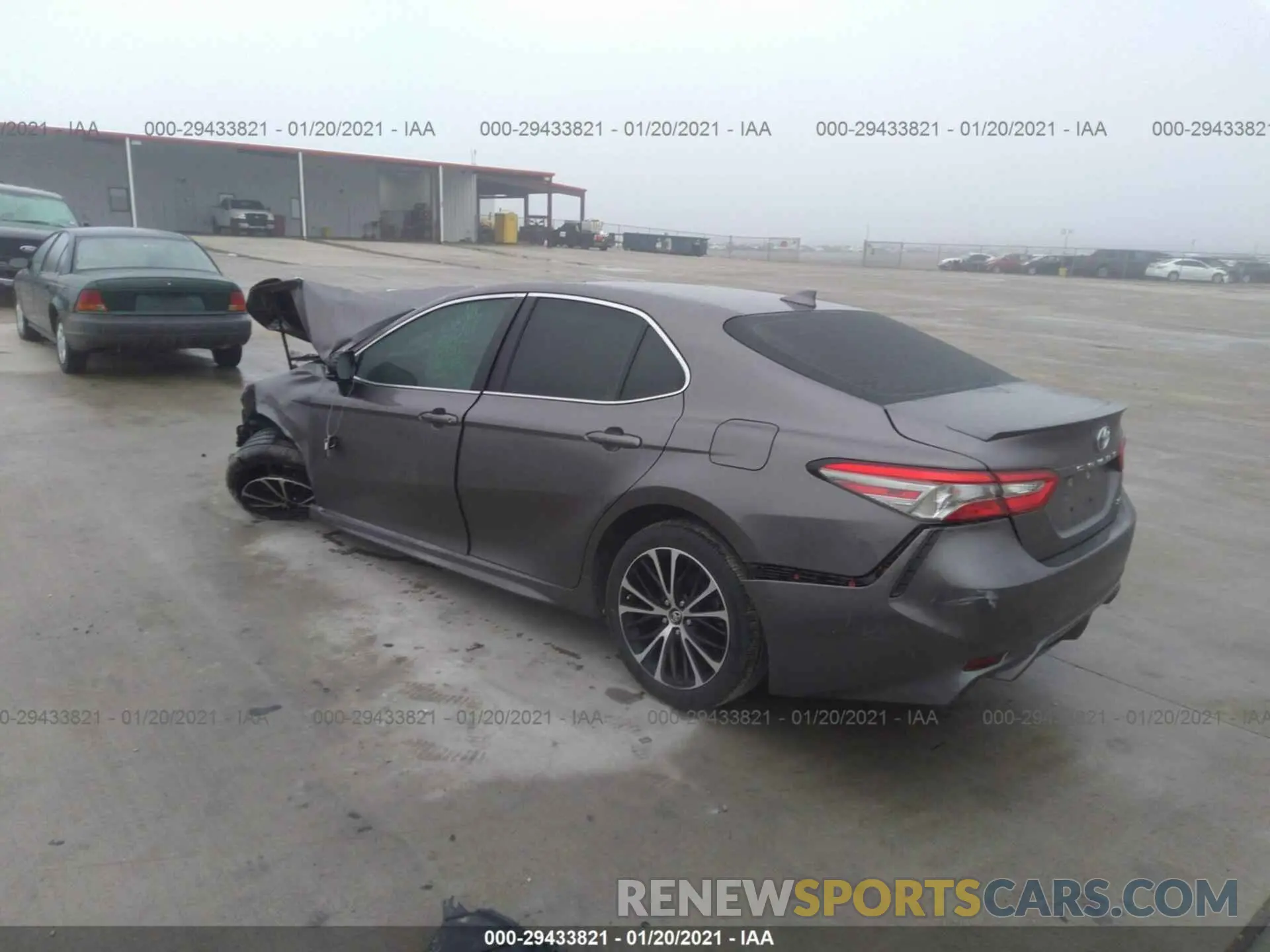 3 fotografías del automóvil dañado 4T1B11HK4KU214546 TOYOTA CAMRY 2019
