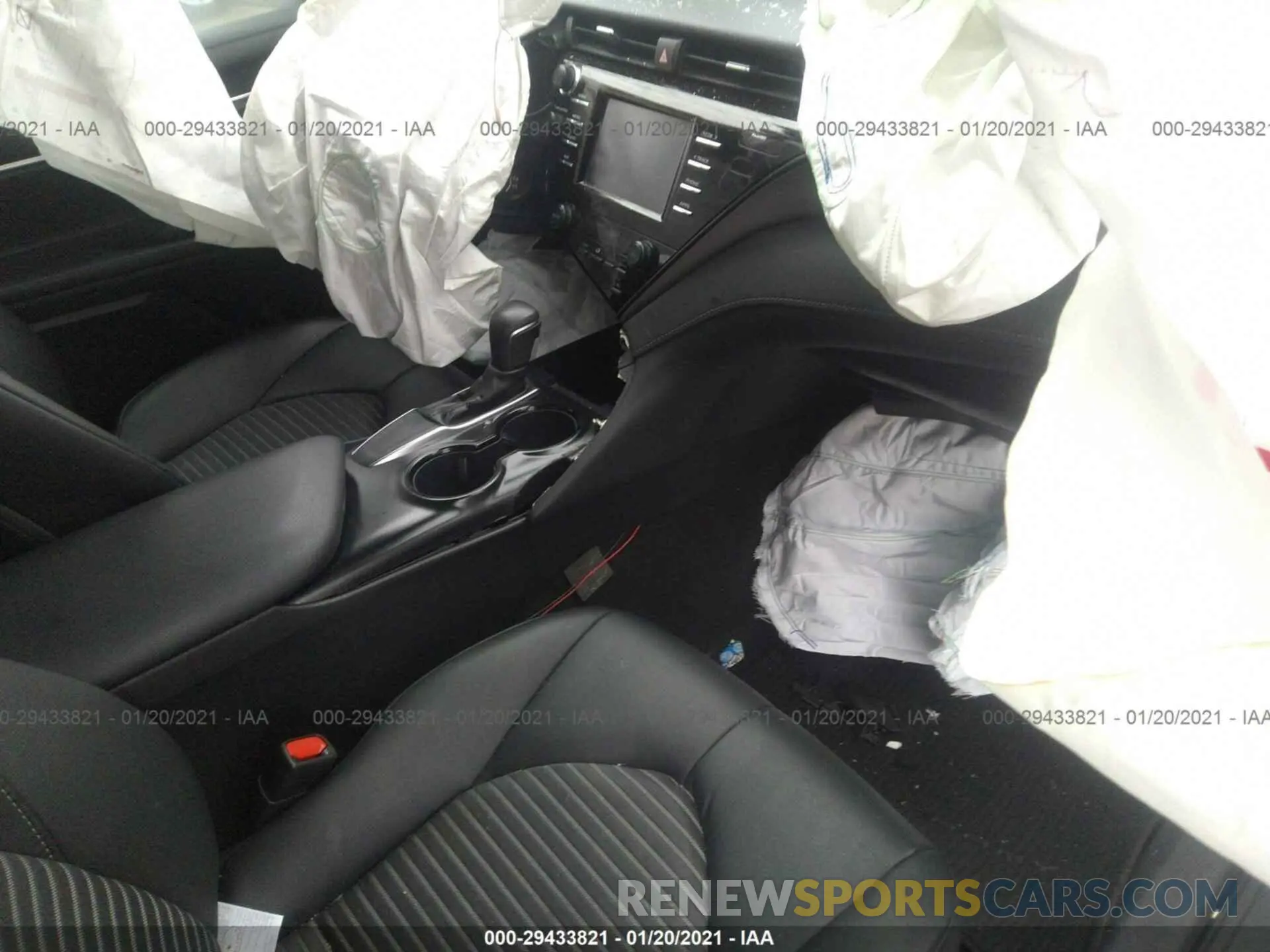5 fotografías del automóvil dañado 4T1B11HK4KU214546 TOYOTA CAMRY 2019