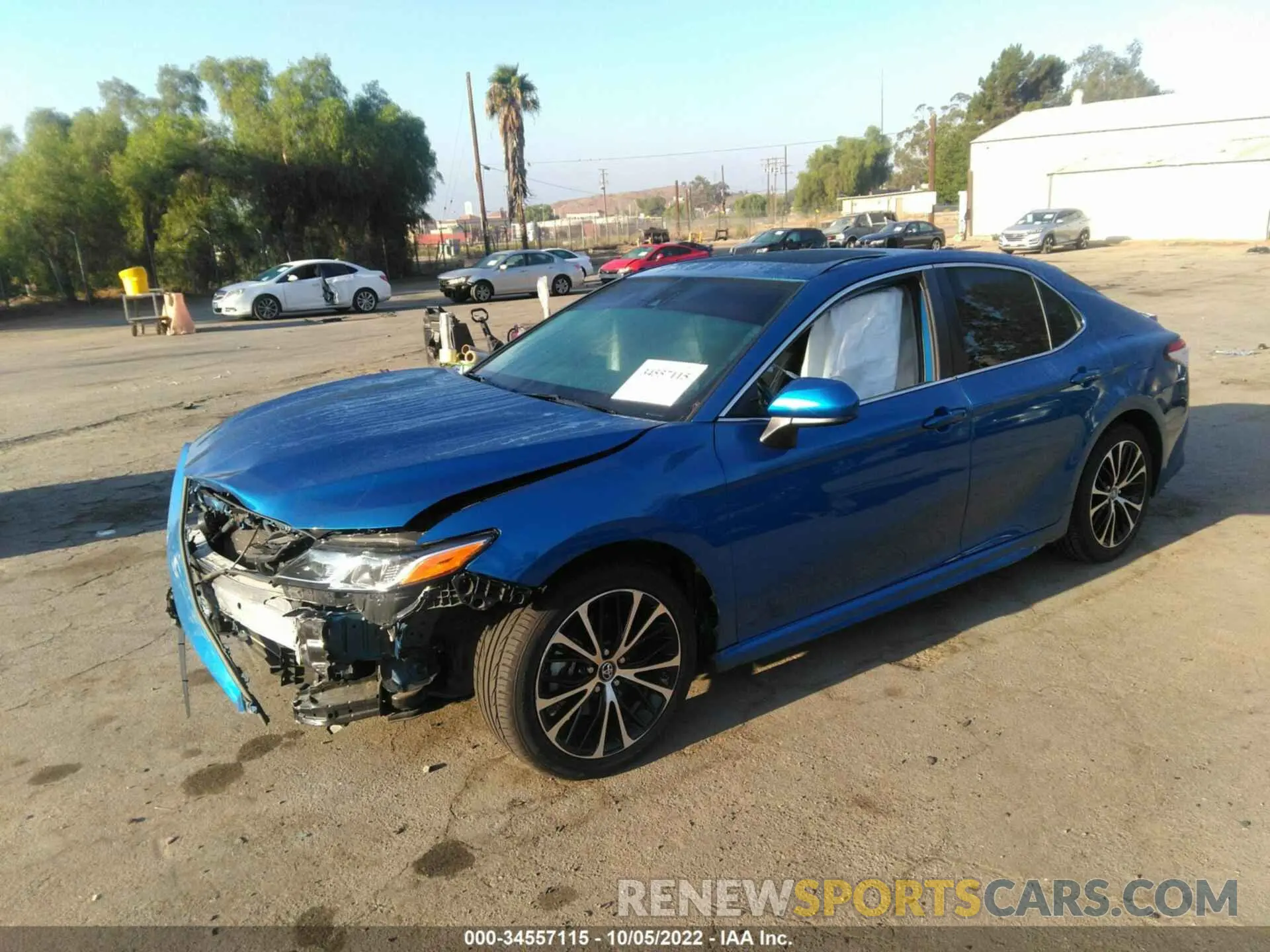 2 fotografías del automóvil dañado 4T1B11HK4KU219620 TOYOTA CAMRY 2019