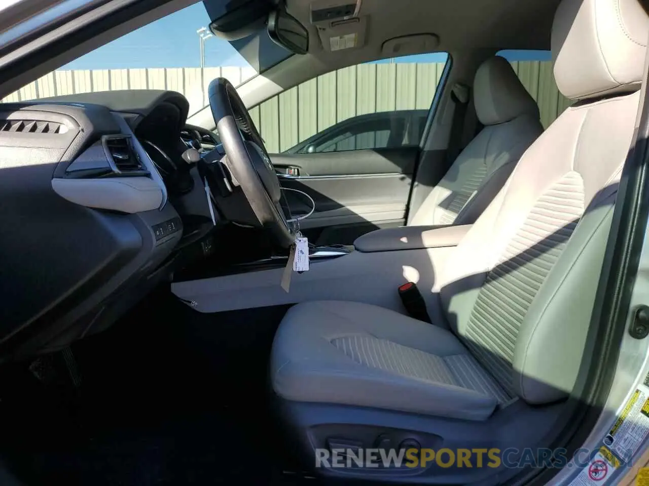 7 fotografías del automóvil dañado 4T1B11HK4KU221285 TOYOTA CAMRY 2019