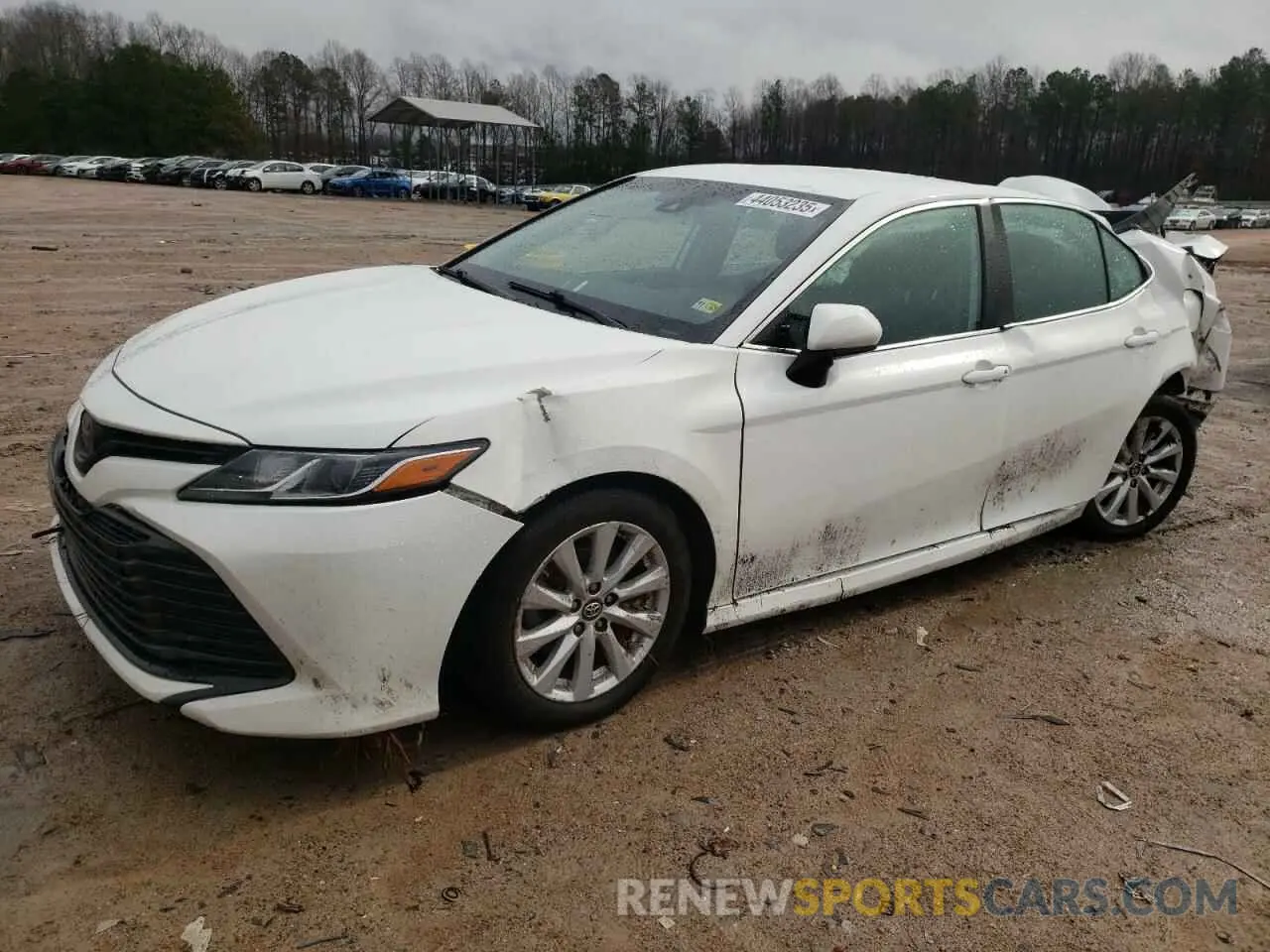 1 fotografías del automóvil dañado 4T1B11HK4KU241584 TOYOTA CAMRY 2019