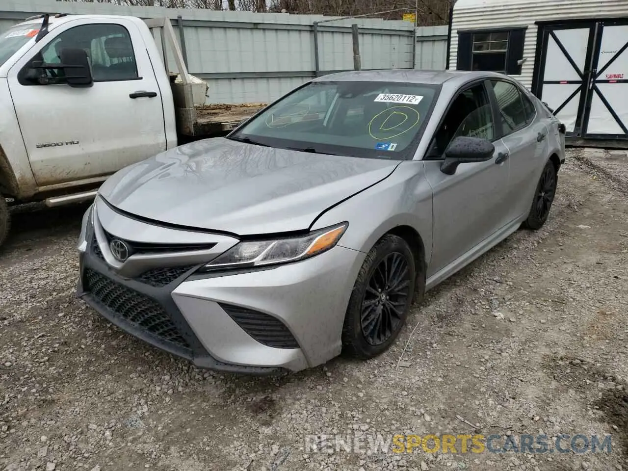 2 fotografías del automóvil dañado 4T1B11HK4KU243223 TOYOTA CAMRY 2019