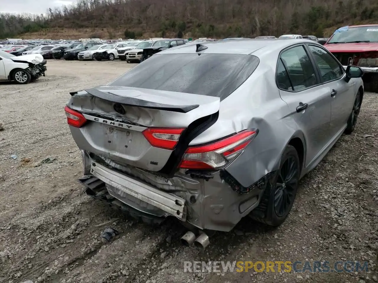 4 fotografías del automóvil dañado 4T1B11HK4KU243223 TOYOTA CAMRY 2019