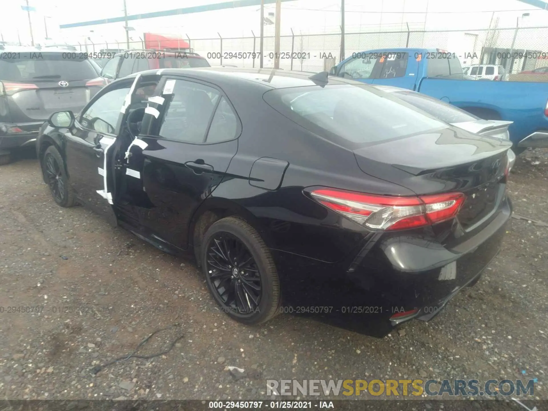 3 fotografías del automóvil dañado 4T1B11HK4KU246557 TOYOTA CAMRY 2019