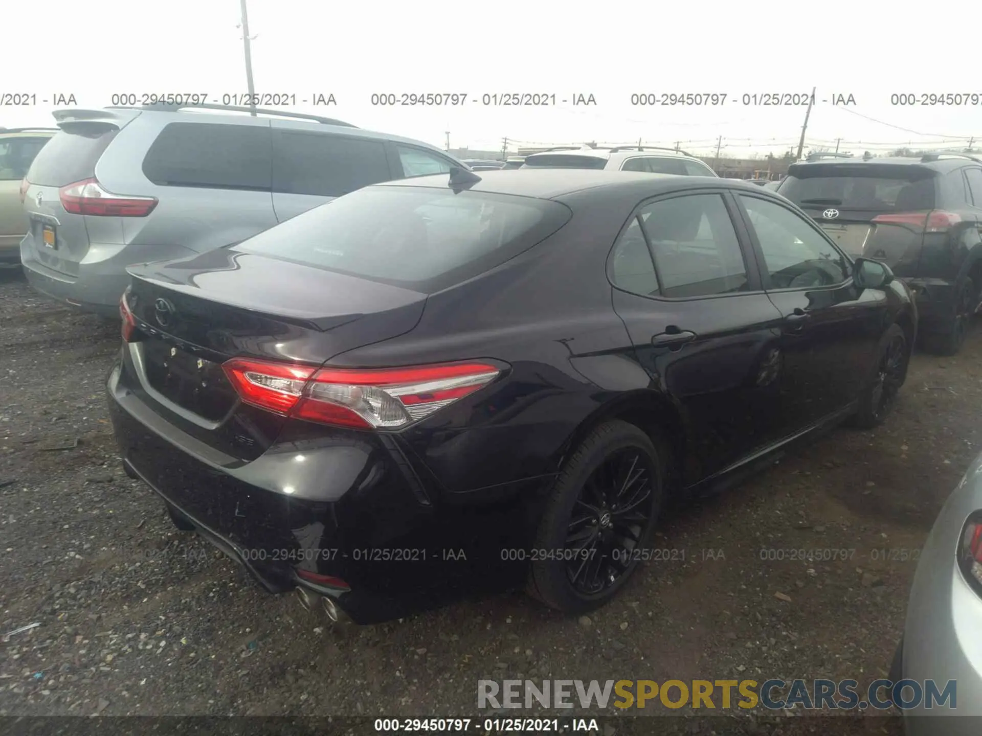 4 fotografías del automóvil dañado 4T1B11HK4KU246557 TOYOTA CAMRY 2019