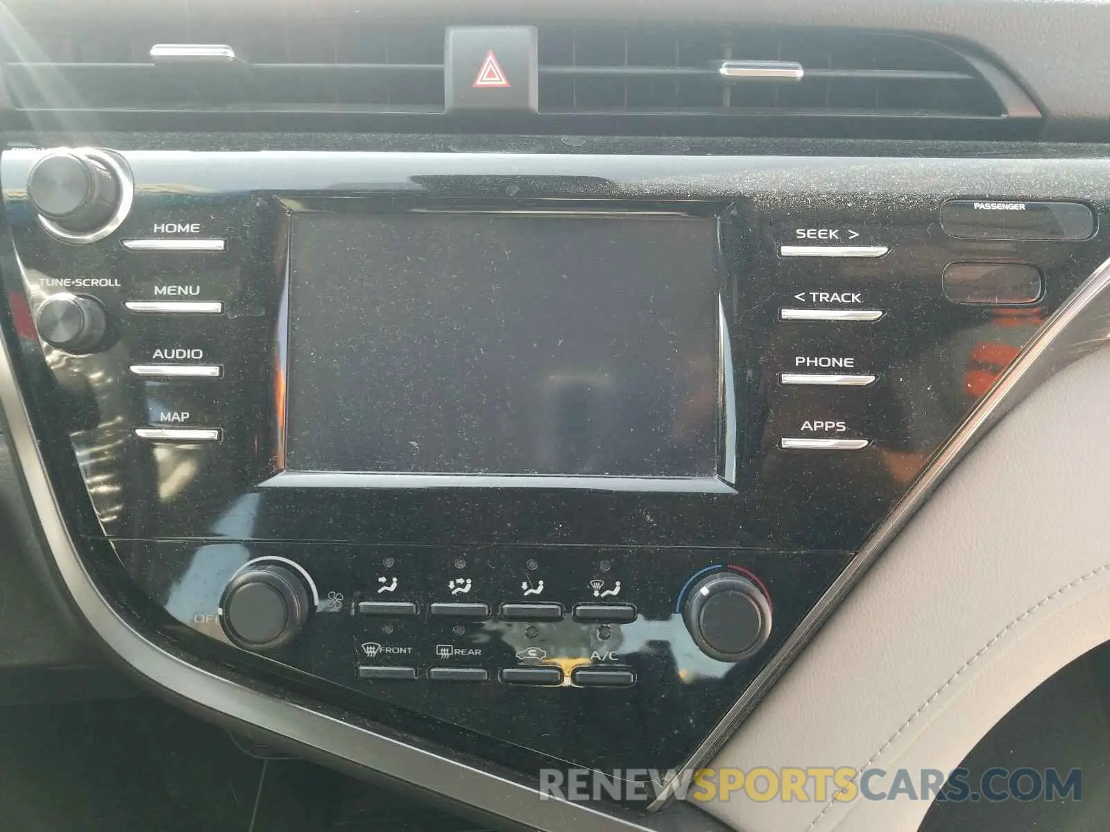 9 fotografías del automóvil dañado 4T1B11HK4KU246977 TOYOTA CAMRY 2019