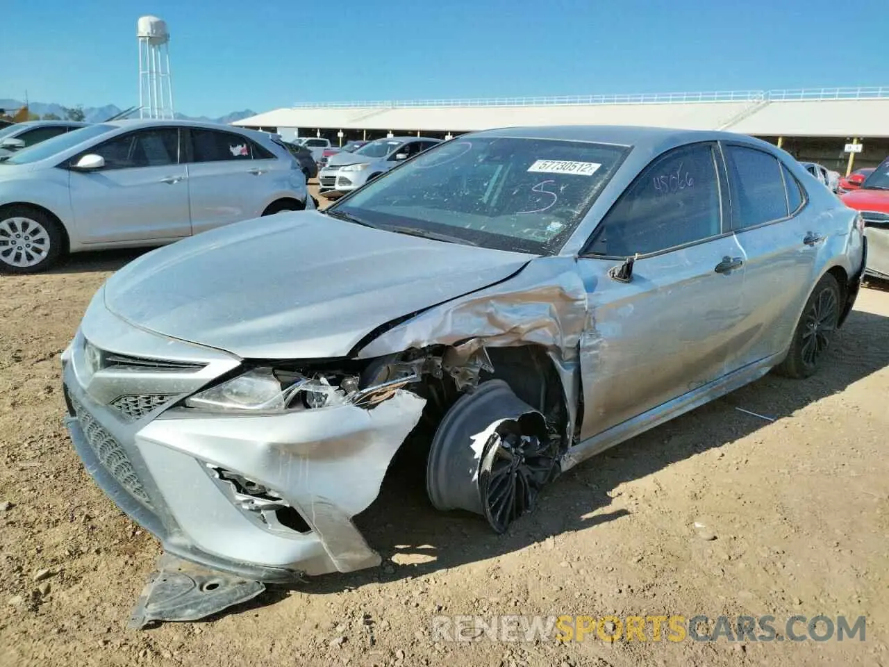2 fotografías del automóvil dañado 4T1B11HK4KU252732 TOYOTA CAMRY 2019